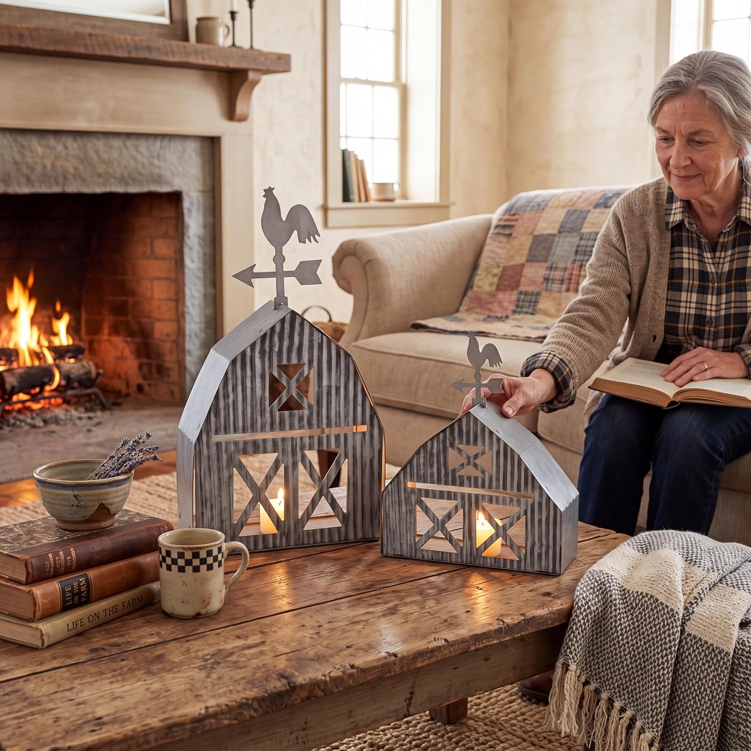 Mumufy 2 Pcs Farmhouse Candles Holders Barn Shaped Tea Light Metal Holder