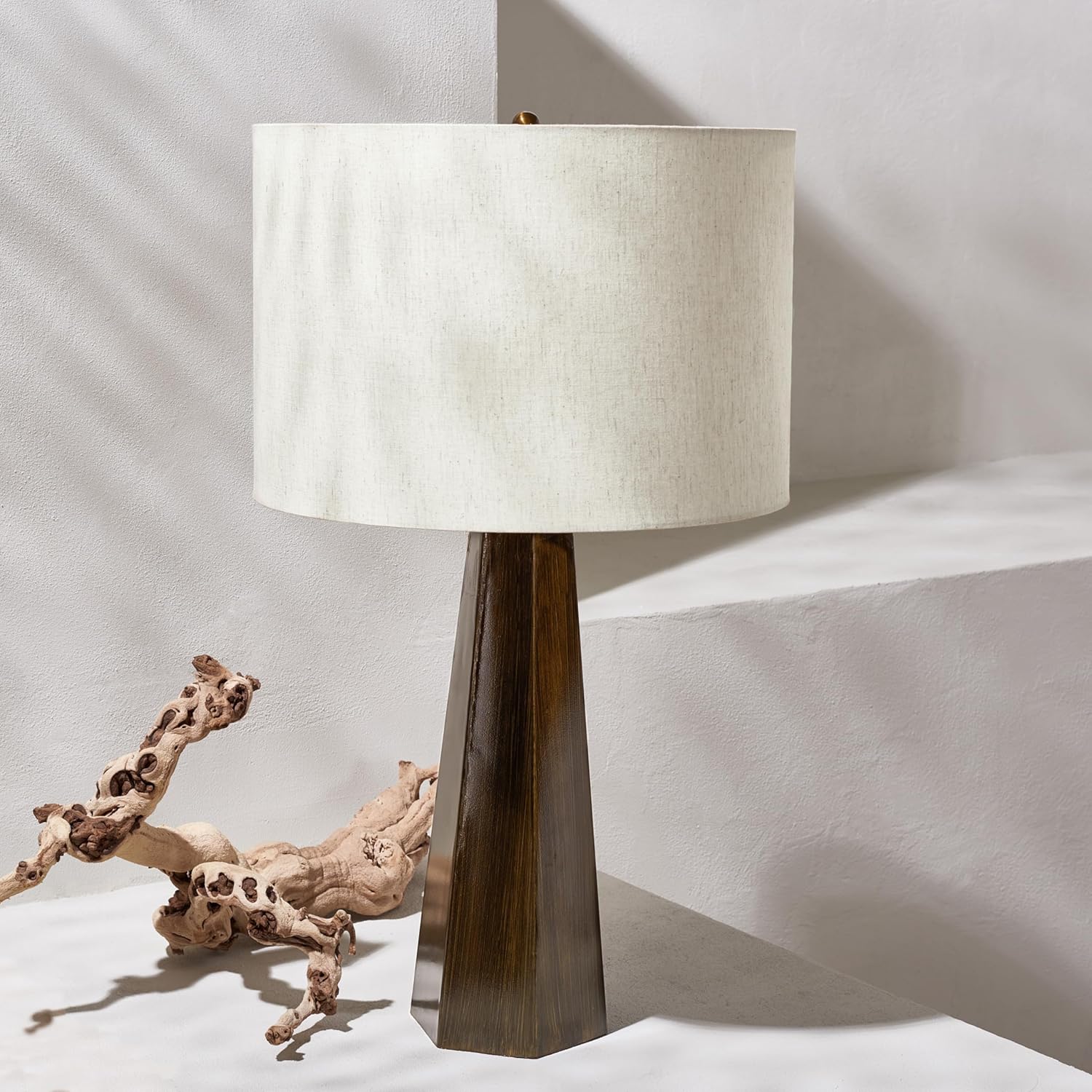 SAFAVIEH Lighting Collection Jandean Modern Brown 27-inch Table Lamp (LED Bulb Included)