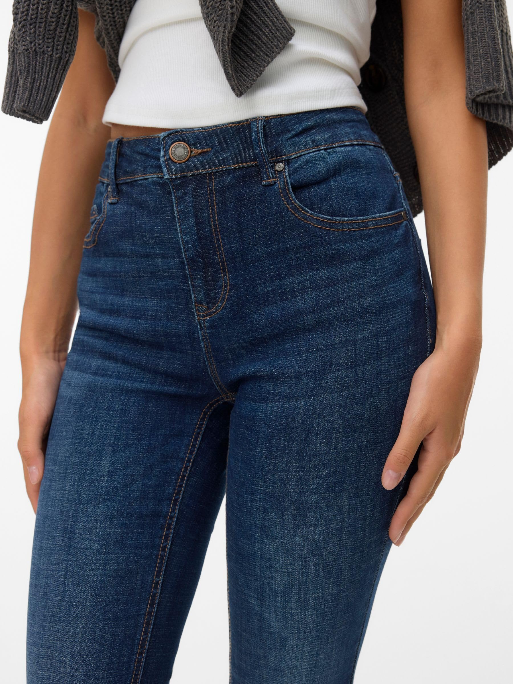 VERO MODA Vmflash Mr Flared Jeans Li3303 Ga Noos - Vmflash Mr Flared Jeans Li3303 Ga Noos Kobiety