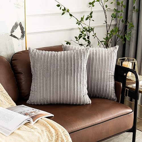Miniatura 718 de UGASA - Juego de 2 fundas de almohada de terciopelo a rayas, funda decorativa para cojín con cremallera oculta para el hogar, sofá, dormitorio,