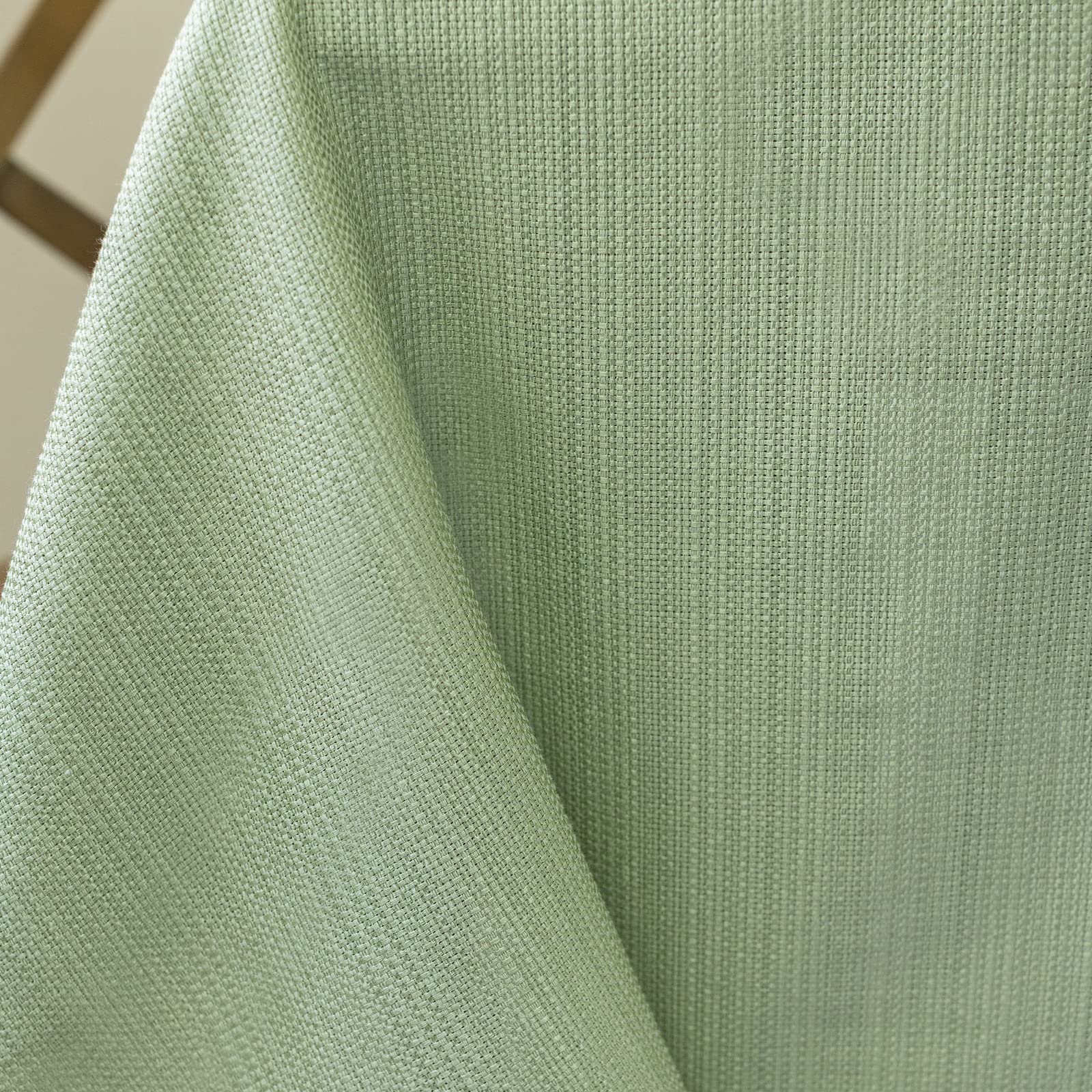 Benson Mills Mantel de tela texturizada, para uso diario en casa, cenas, fiestas, bodas y vacaciones de primavera (60 x 104 pulgadas, rectangular, verde claro)