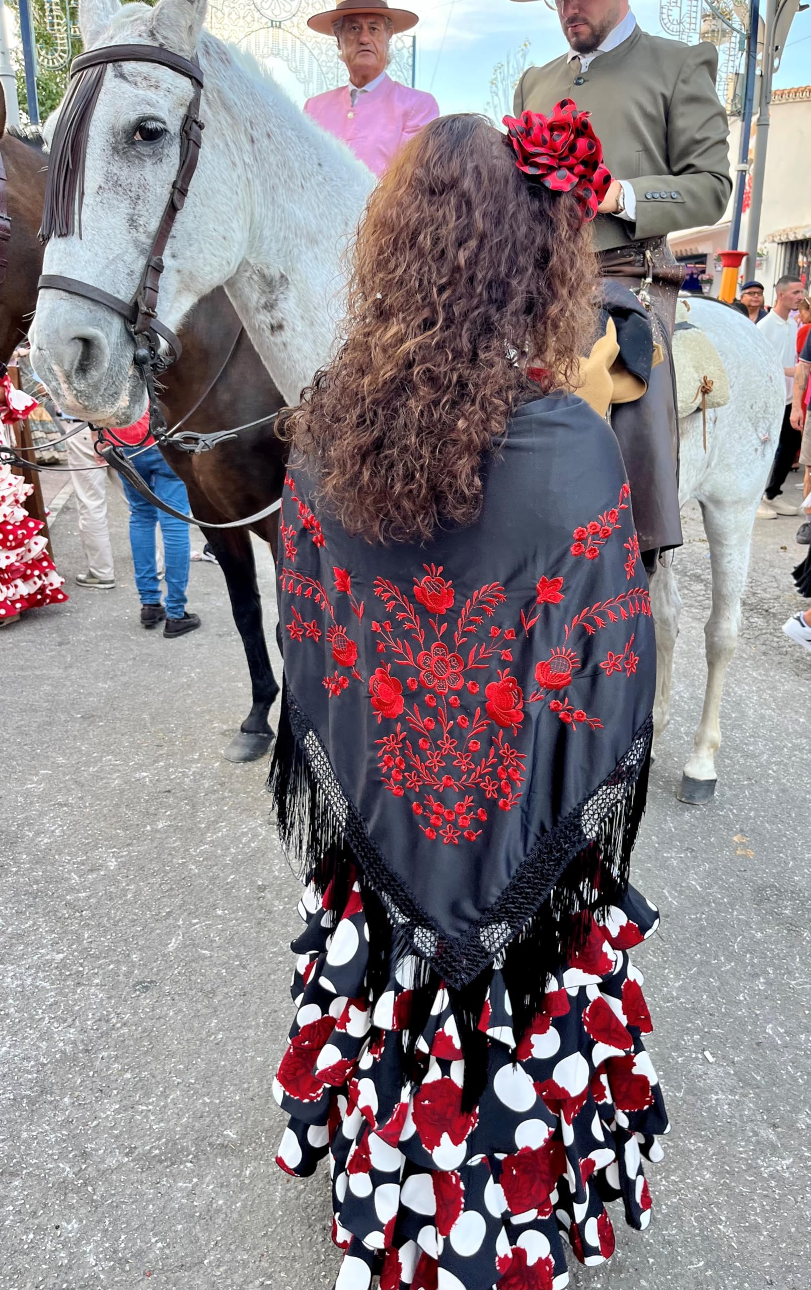La Senorita Hiszpański szal do tańca flamenco czarno-czerwony, Czarny Czerwony, M