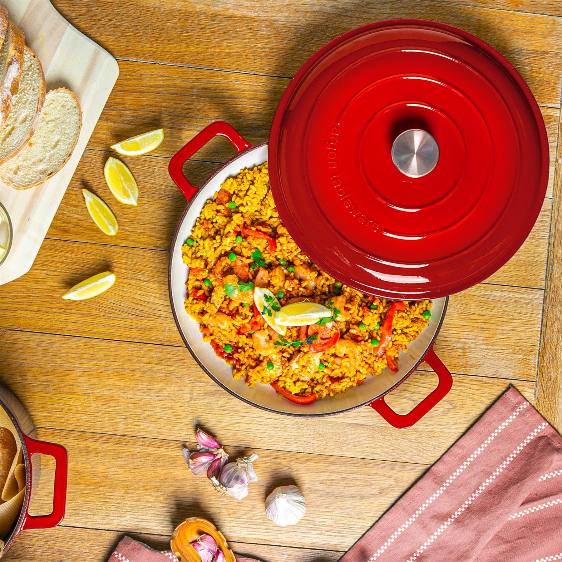 Argon Tableware 2.3L Peu Profond Cocotte en Fonte avec Couvercle Auto-Arrosant - Rouge Ombré - 1x Plaque à Induction Cuisson du Pain Portion Grillage Ragoût Marmite Ustensiles de Cuisine Poêle