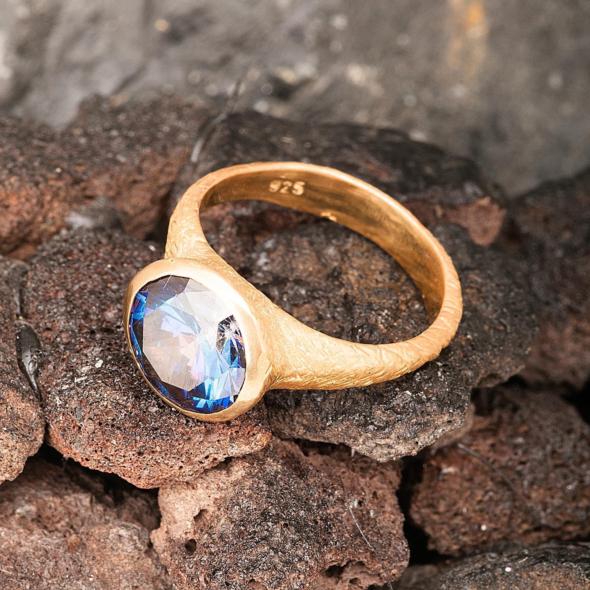 Anillo de topacio místico chapado en oro, anillo de topacio místico multicolor en forma de pera de plata, anillo de plata con piedra de topacio místico, anillo de topacio místico auténtico.
