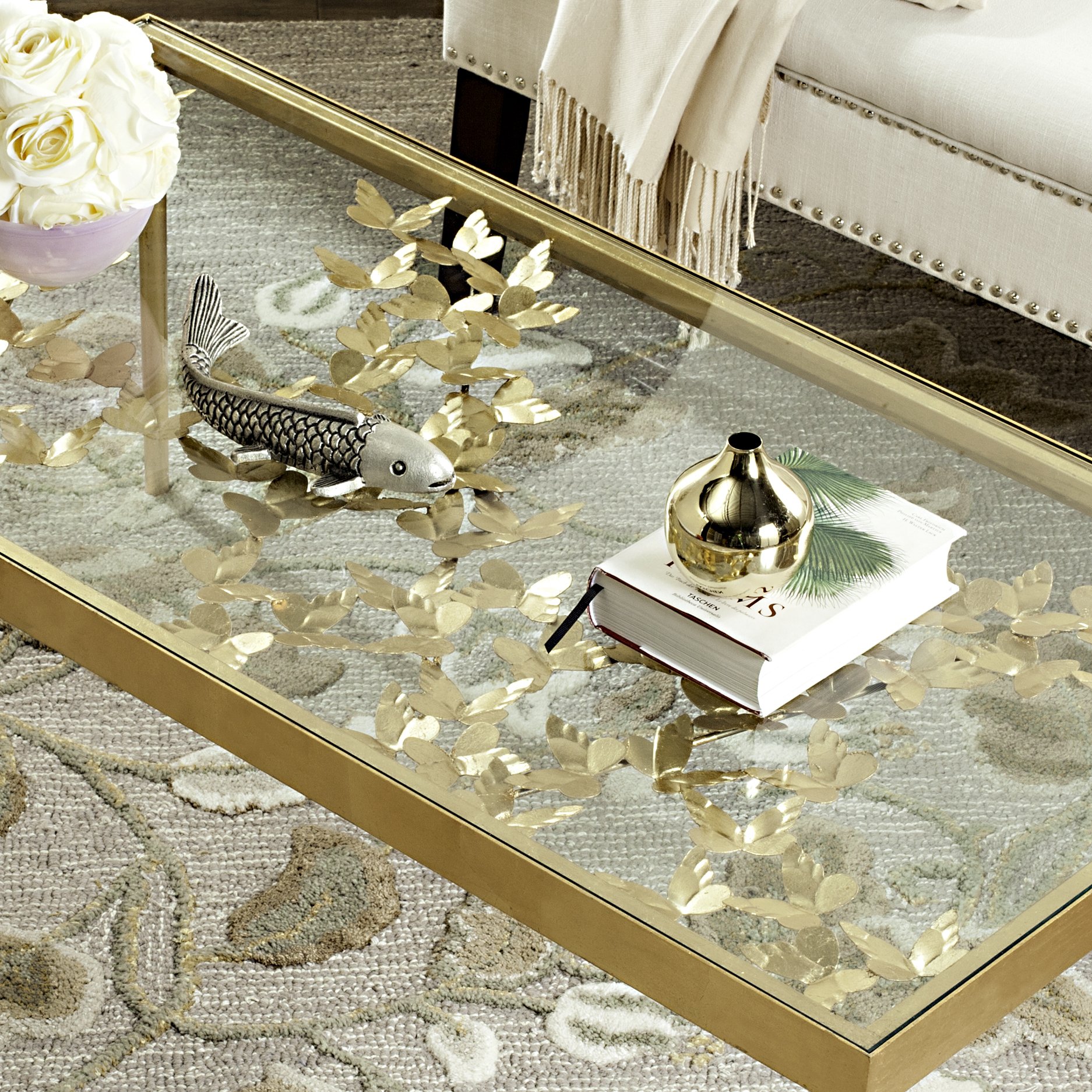 Amazon.com: Safavieh FOX2589A Home Collection Rosalia Butterfly