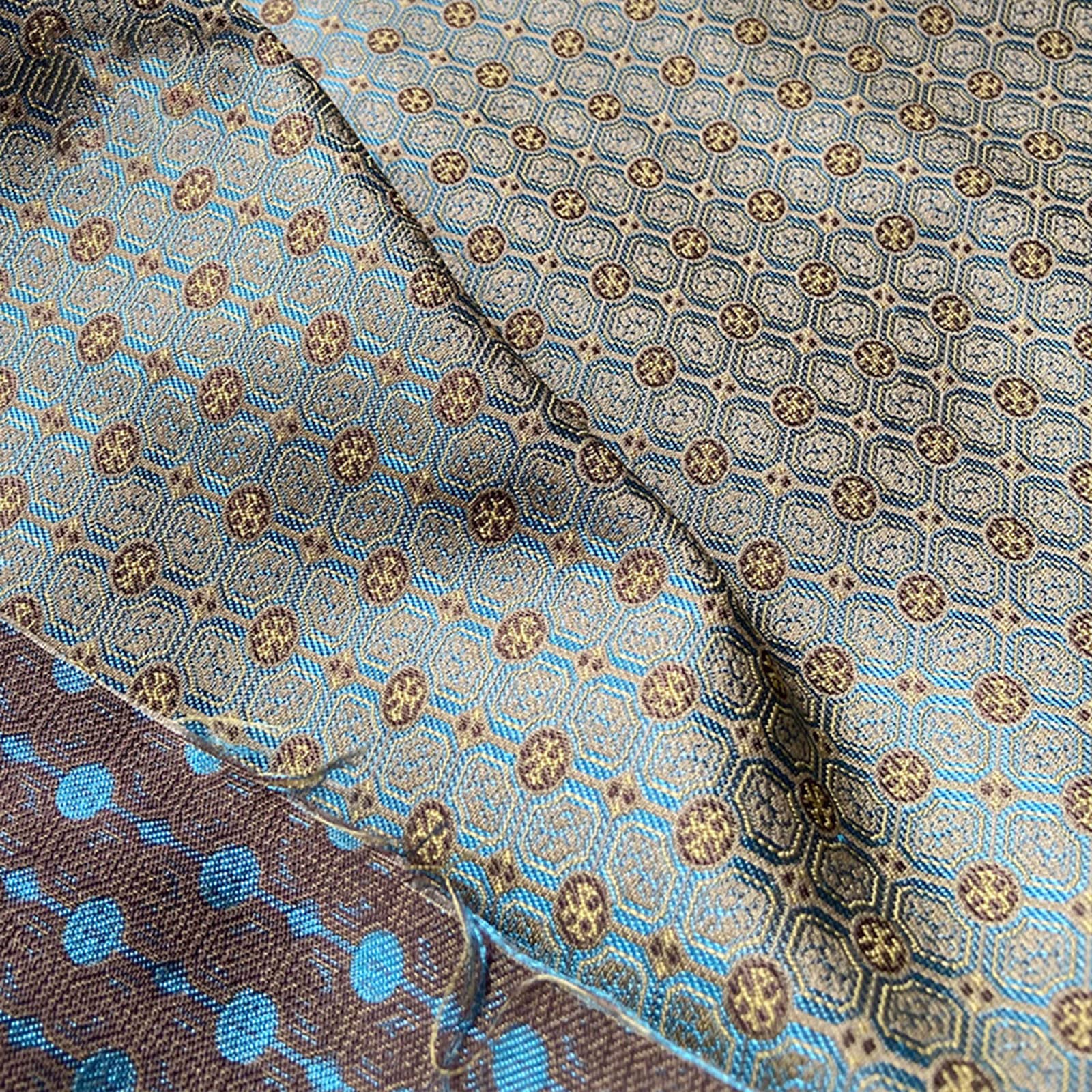 tela, Tela de satén seda con brocado y flores for coser tú mismo, color azul borde redondo café, tela tradicional 145 x 50 cm