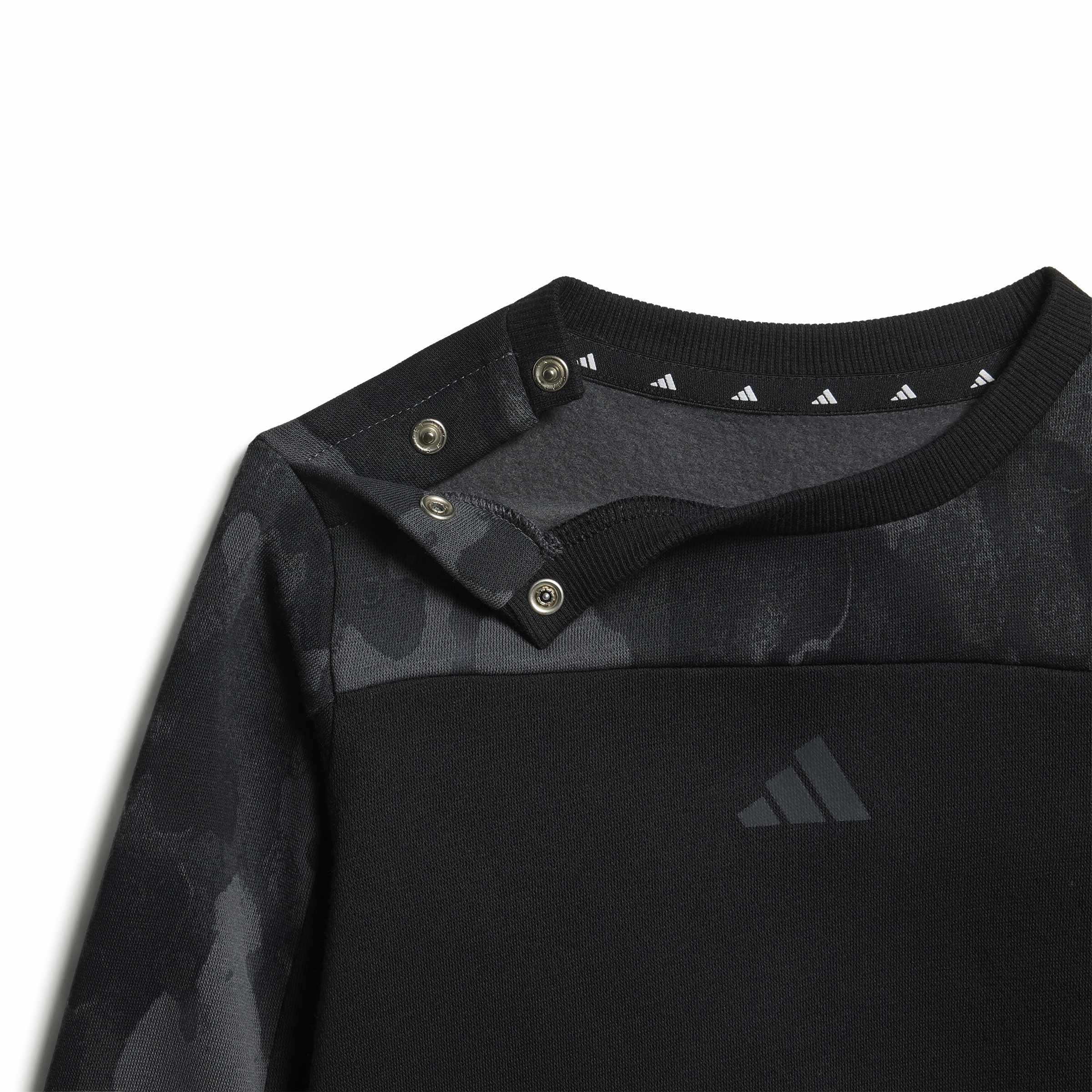 adidas Unisex Kids' Conjunto de chándal de felpa Seasonal Essentials Camo
