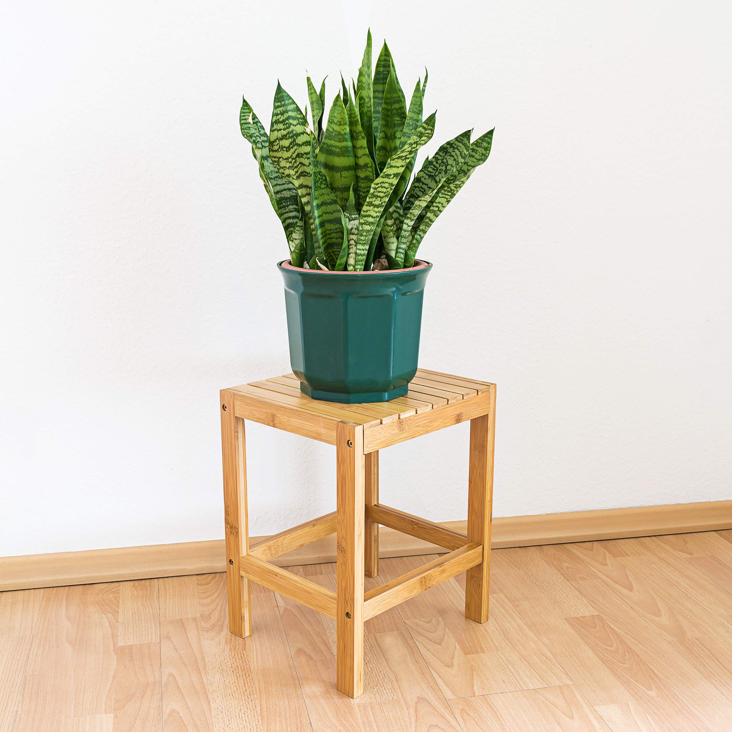 Relaxdays Sgabello da Bagno in bambù, Design, Panchetta da Armadio, 40 x 28 x 32 cm, Legno Naturale, Bambú, Marrone, 1 pz
