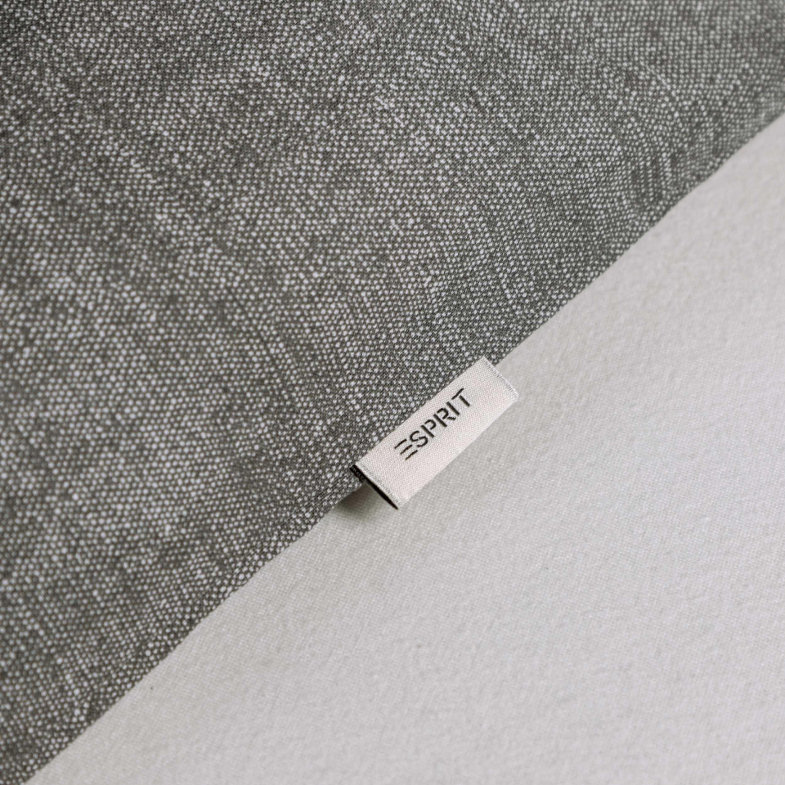 Esprit Home Premium Bettwäsche 135x200 Baumwolle 4teilig Anthrazit - Bettwäsche-Sets 4tlg bestehend aus 2 Bettwäschebezügen 135x200cm - inkl. 2 Kopfkissenbezug 80x80cm - Öko-Tex Zertifiziert