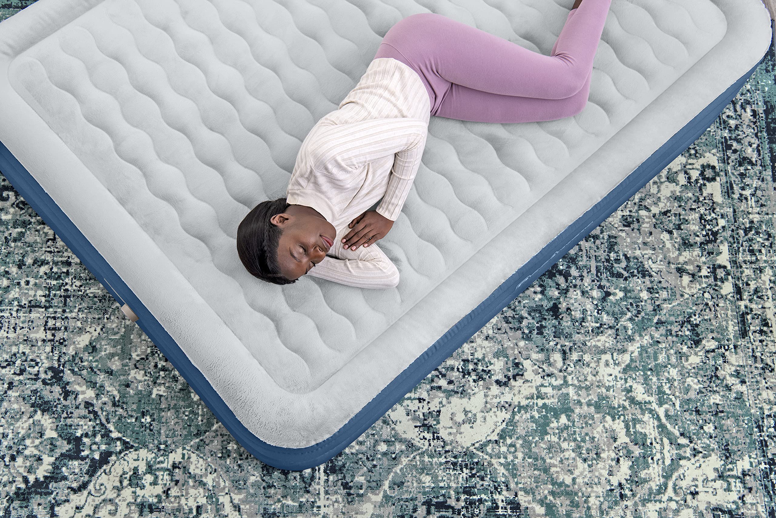80" x 60" x 18"/2.03m x 1.52m x 46cm Fortech Snugable Top Air Mattress Queen Built-in AC Pump