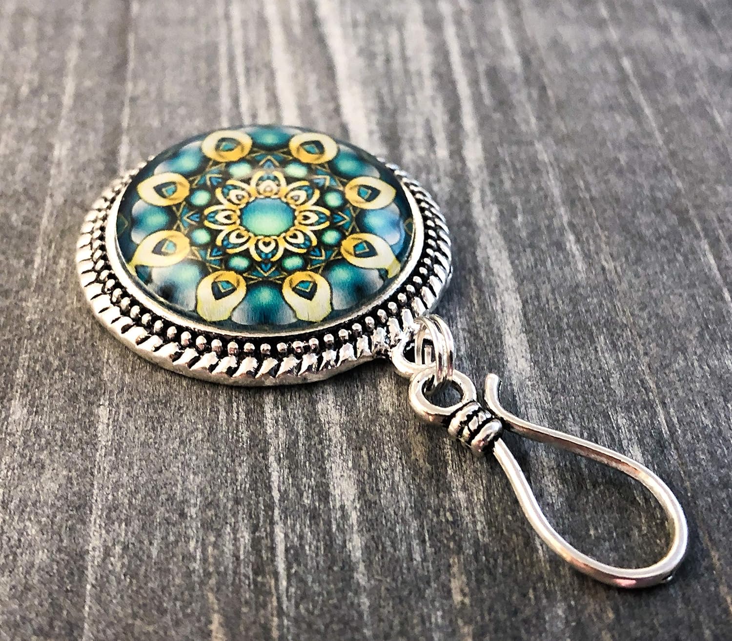 Portuguese Knitting Pin for Knitters with Teal Bohemian Mandala Design