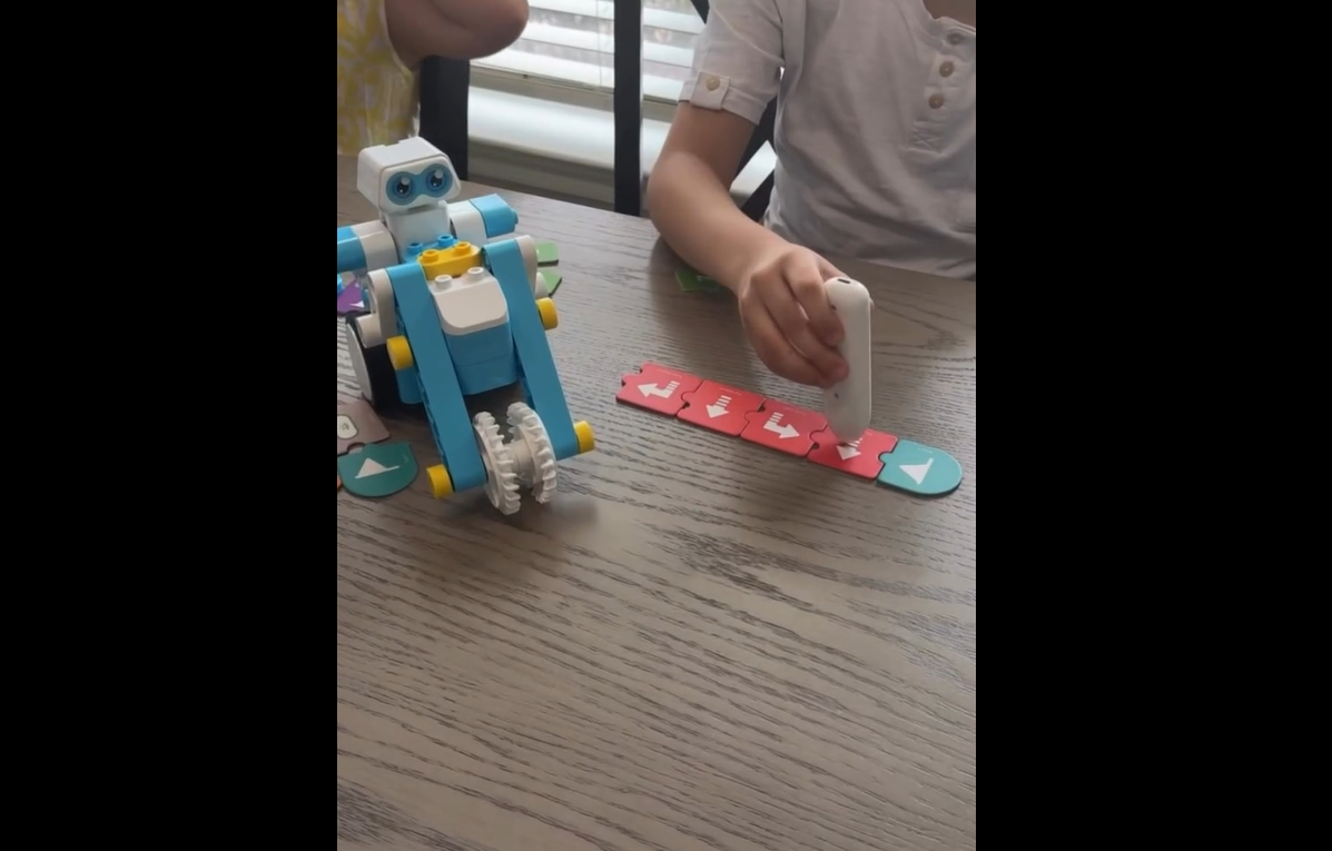 Amazon.com: WhalesBot B3 Pro 24-in-1 Coding Robot Kit, Educational