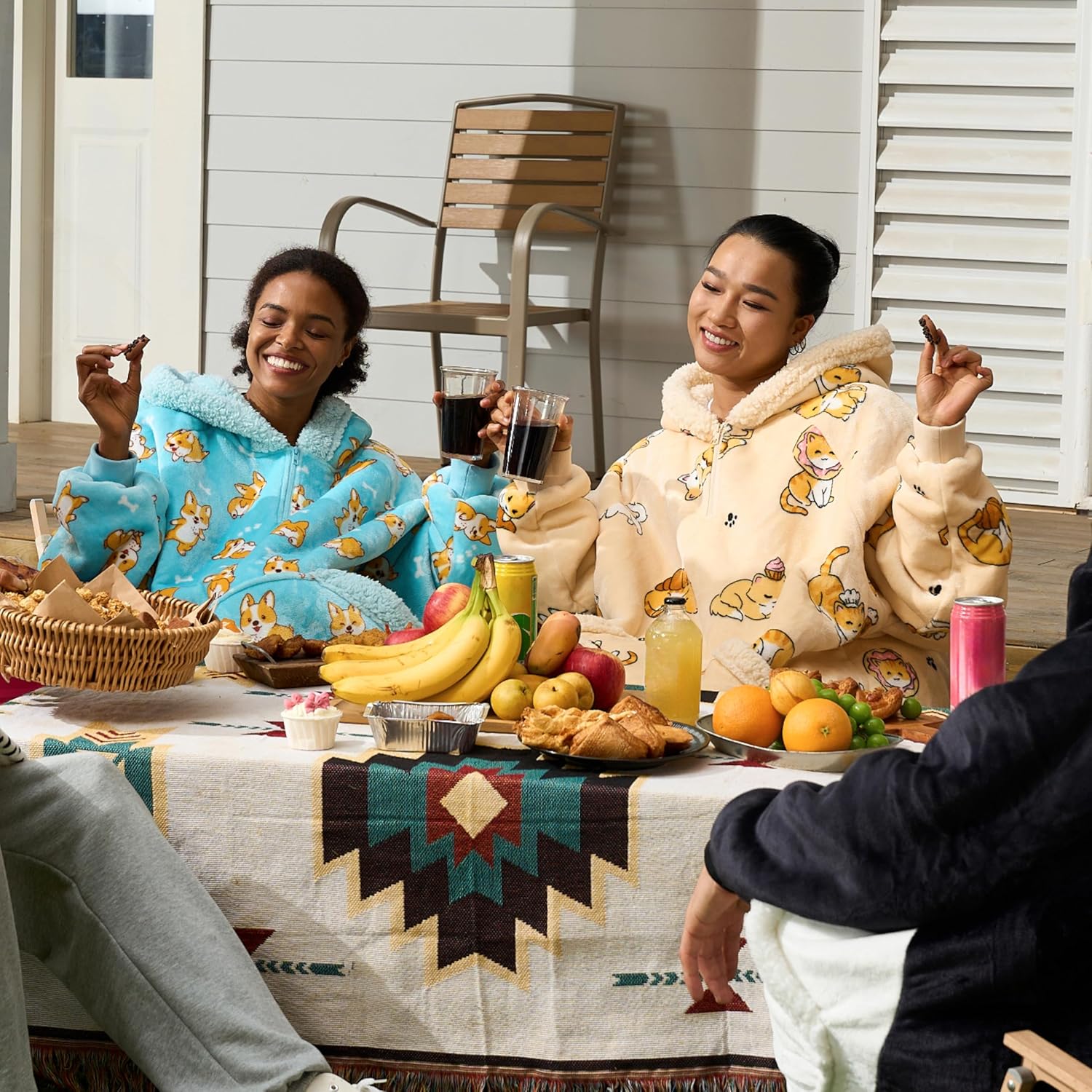 Giggling Getup Wearable Blanket Hoodie for Adults Gifts for Teen Girls Sister Women Sherpa Fleece Printed Hooded Blanket Sweatshirt Warm Cozy with Pocket & Sleeves Beige Cat - Image 6