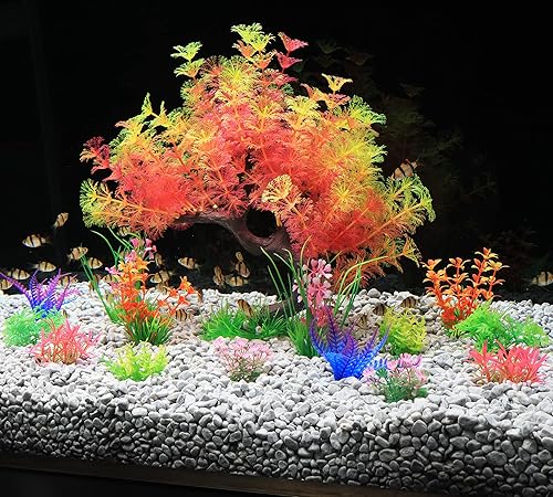 Vista 13 de MyLifeUNIT Decoraciones de pecera, paquete de 15 plantas artificiales de acuario para decoración de peceras (juego de bolas)