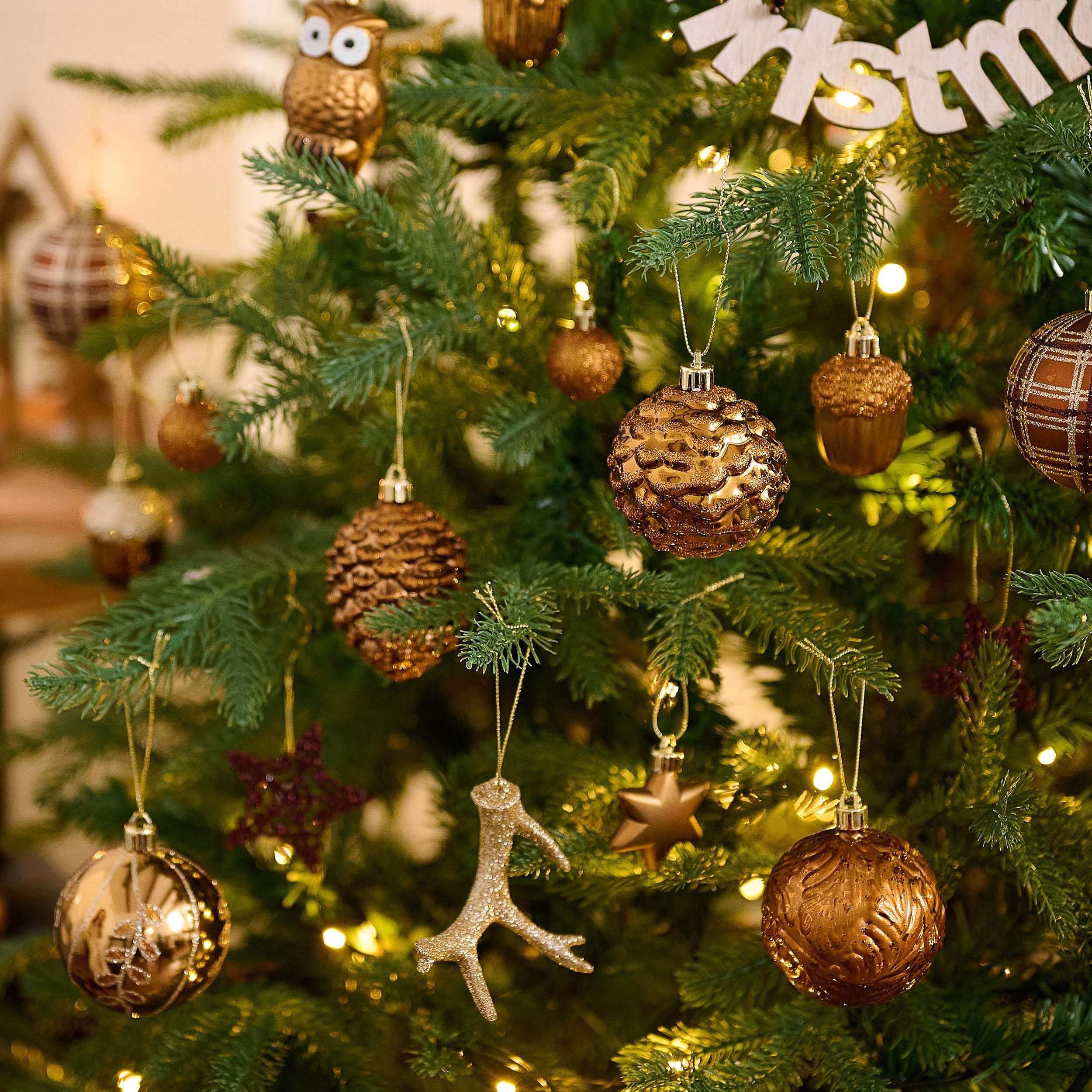 Valery Madelyn Ornements pour Sapin de Noël - 70 CT en Bronze, Cuivre et Or - Décorations Incassables à Suspendre - Boules Décoratives en Vrac pour Fêtes (Marron Forêt)