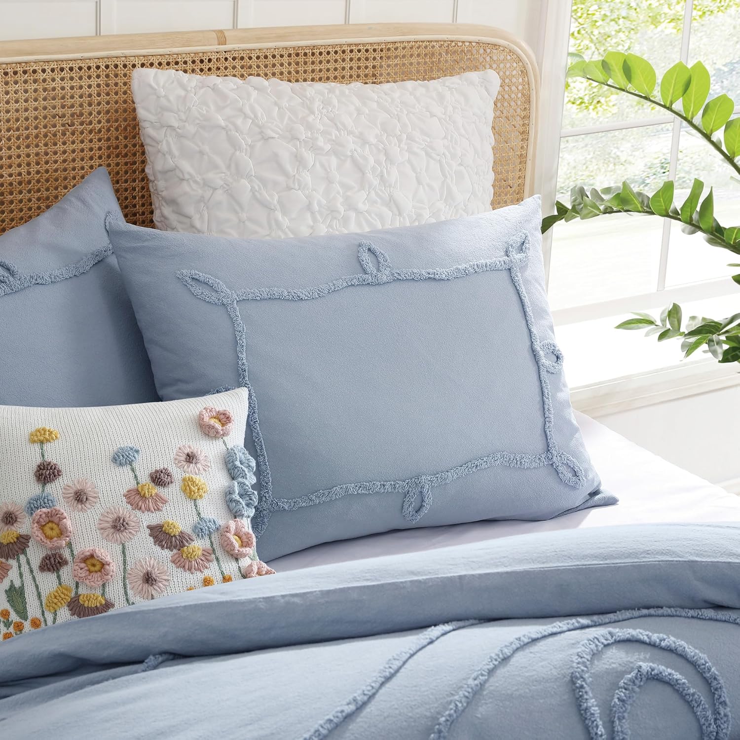 Peri Home 100% Cotton 3-Piece Duvet Cover and Sham Set, King, Blue Retro Scroll - Image 4