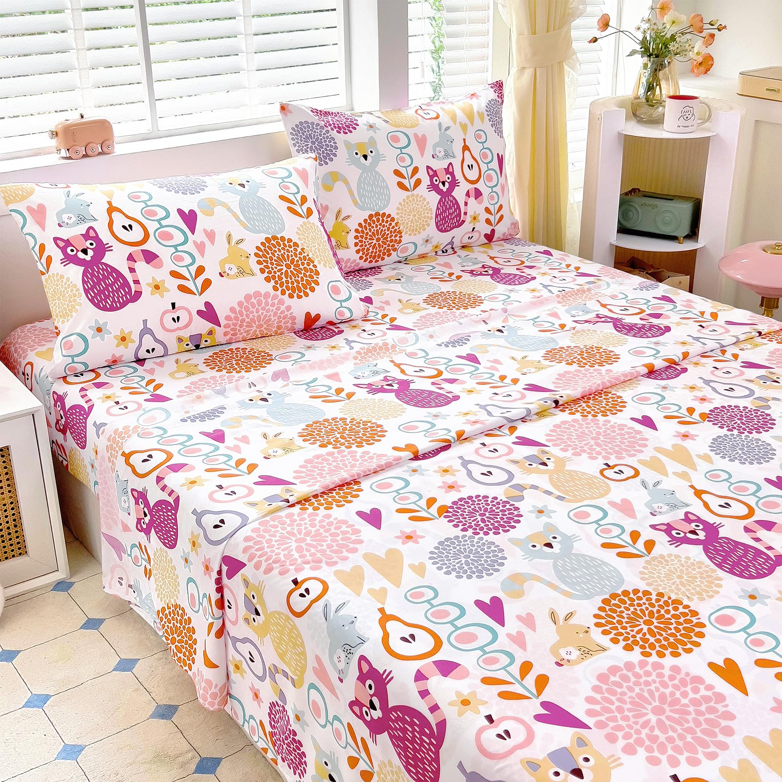 Full Sheet Set Kids - Kitty 4 Pieces Soft Microfiber Cartoon Style Bedsheets for Boys Girls Teens, Oeko TEX Breathable 15 Inch Deep Pocket Sheets(2D World Cat)