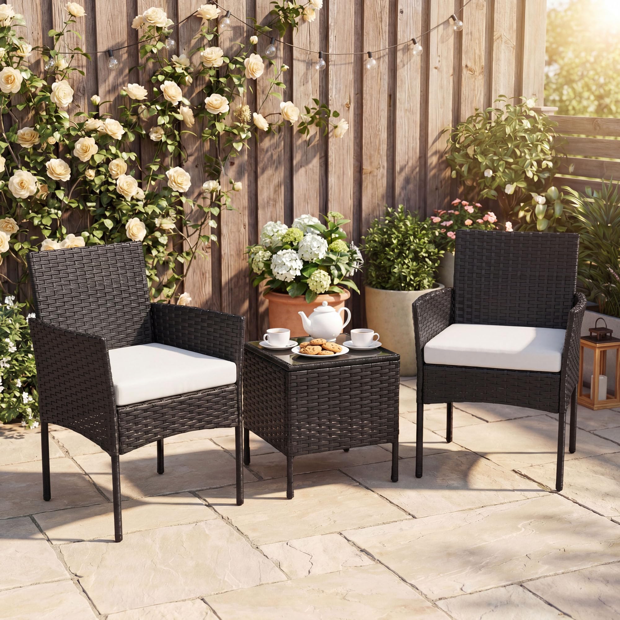 LIFEZEAL - Juego de muebles de jardín de ratán de 2 plazas, salón de jardín al aire libre con 2 sillones, cojines extraíbles, mesa baja de cristal templado para terraza, patio (beige)