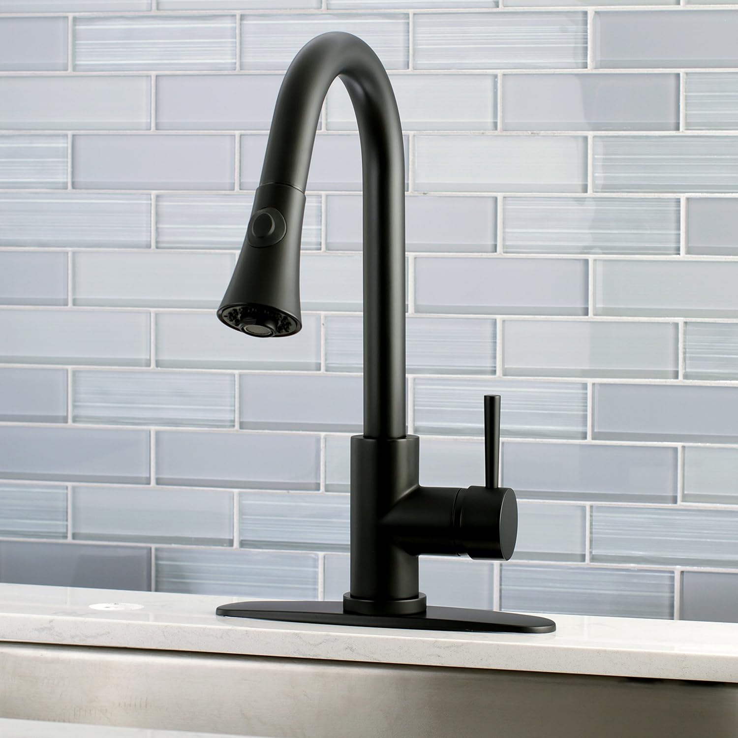 Exclusive Special Kingston Brass LS8720DL Concord Pull-Down Sprayer Kitchen Faucet, Matte Black Buy 1 get 1 Kingston Brass LS8720DL Concord Pull-Down Sprayer Kitchen Faucet, Matte Black