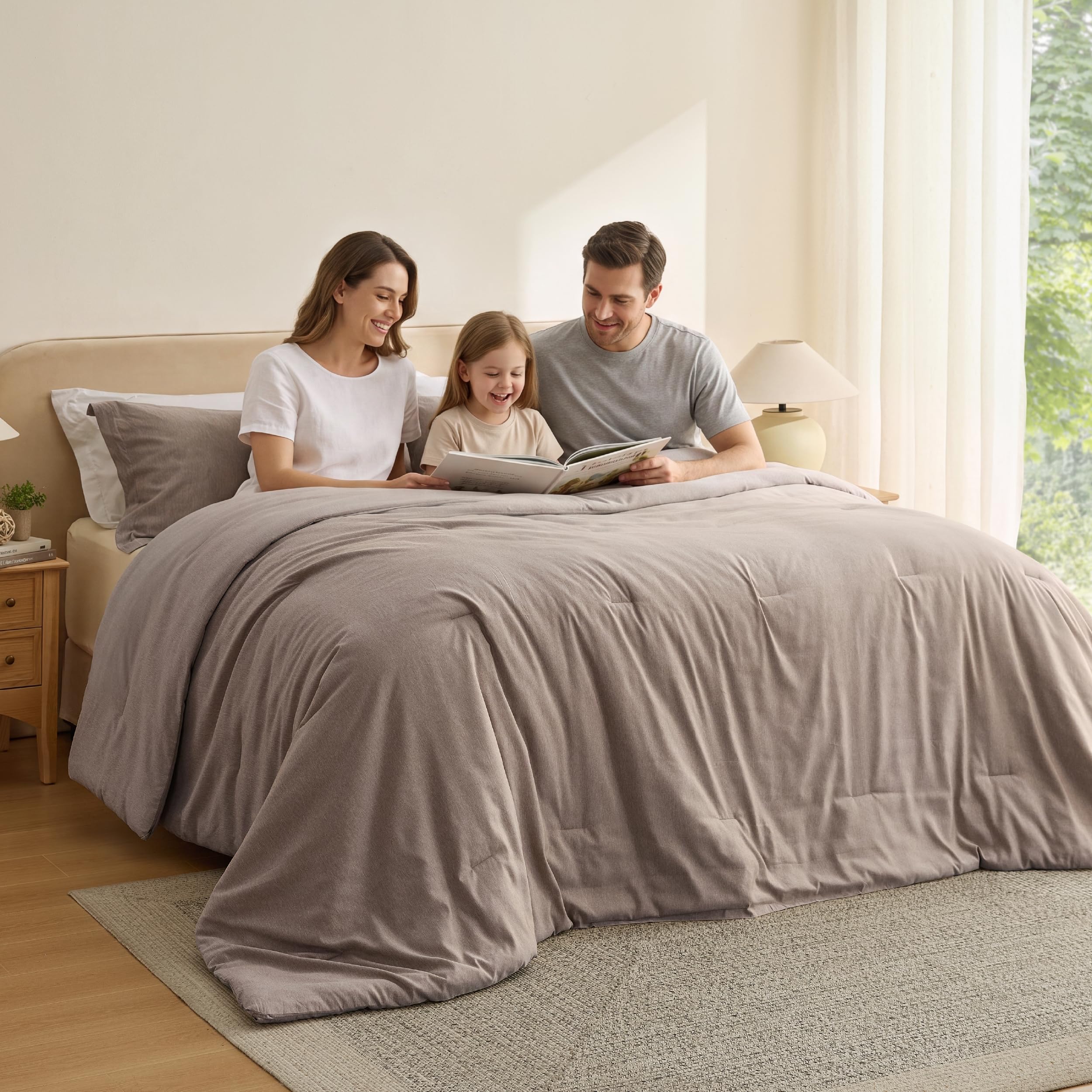 Bedsure Khaki Oversized King Comforter Set, Cationic Dyed Bed Set 3 Pcs