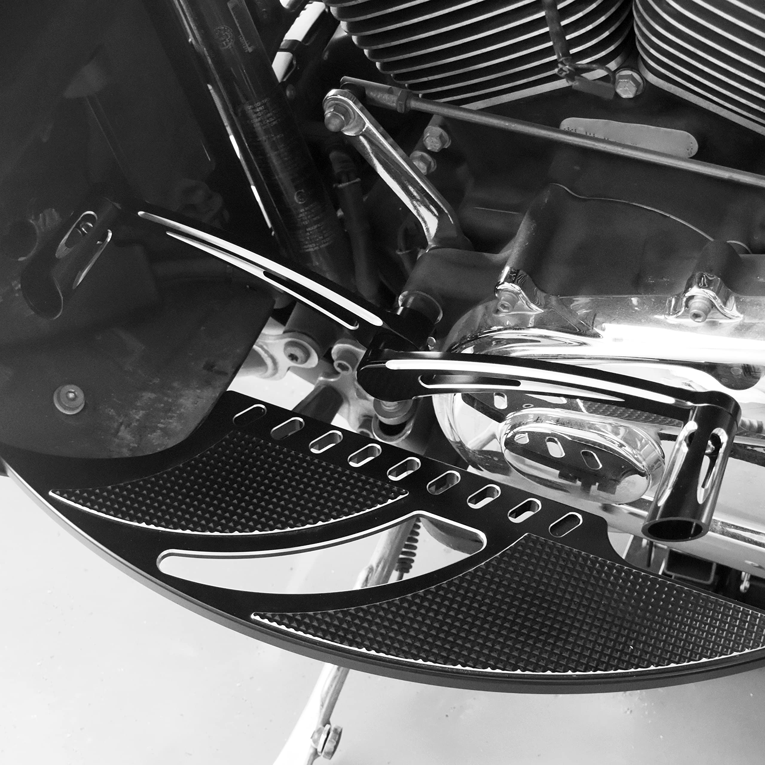 CNC-Schnitt Fersen-Zehenschalthebel mit Schalthebel für Harley Touring Softail Trike