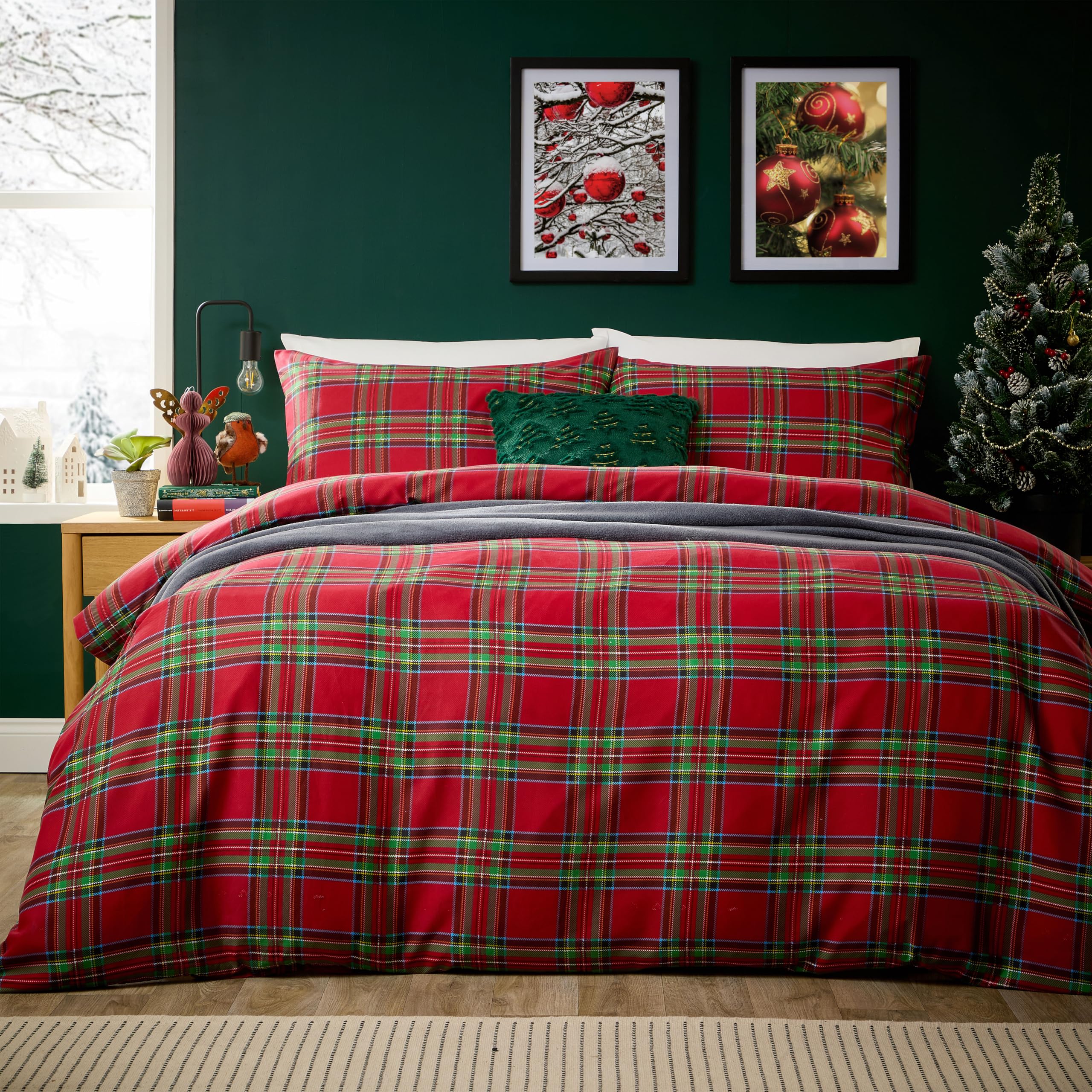 Olivia Rocco Christmas Duvet Cover Set Festive Bedding Quilt Cover Xmas with Pillowcases Reversible Design Easy Care Bed Linen Sets, Zermatt Red, Single