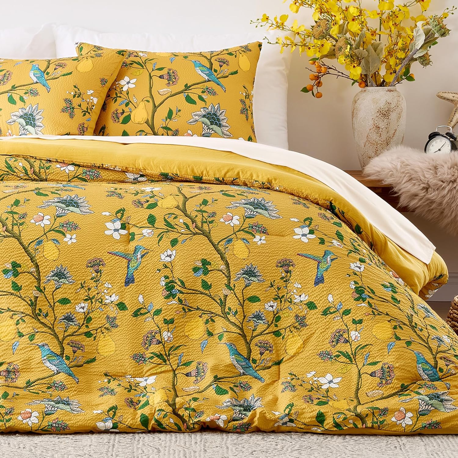 Yellow Bedding Queen Comforter Set 3 Pieces,Vintage Botanical Floral Pattern Bed Comforter Sets,Boho Whimsical Modern Printed Design Cute Seersucker Bedroom Comforter and Shams Mustard Yellow Queen