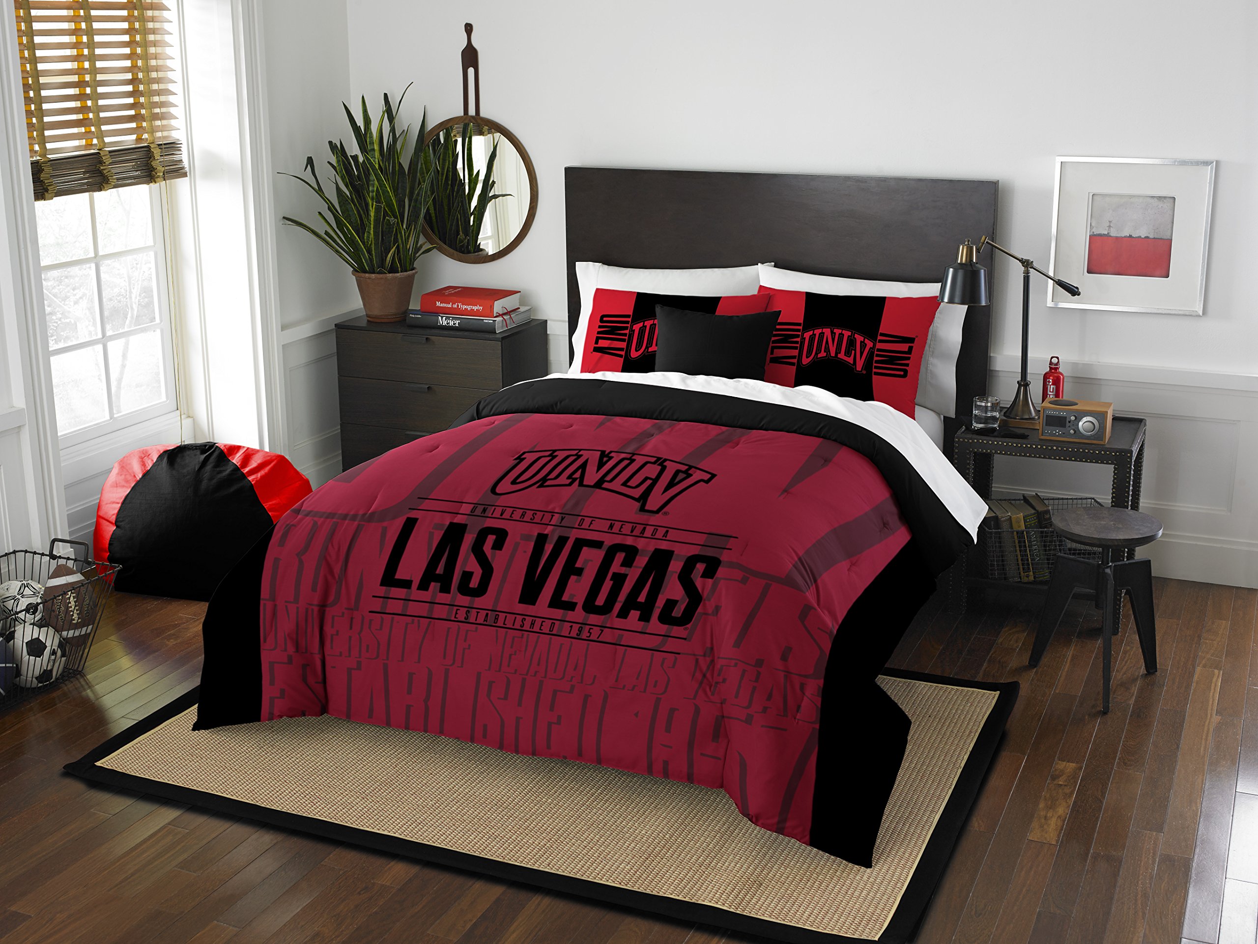 Northwest NCAA Unisex Comforter and Sham Set