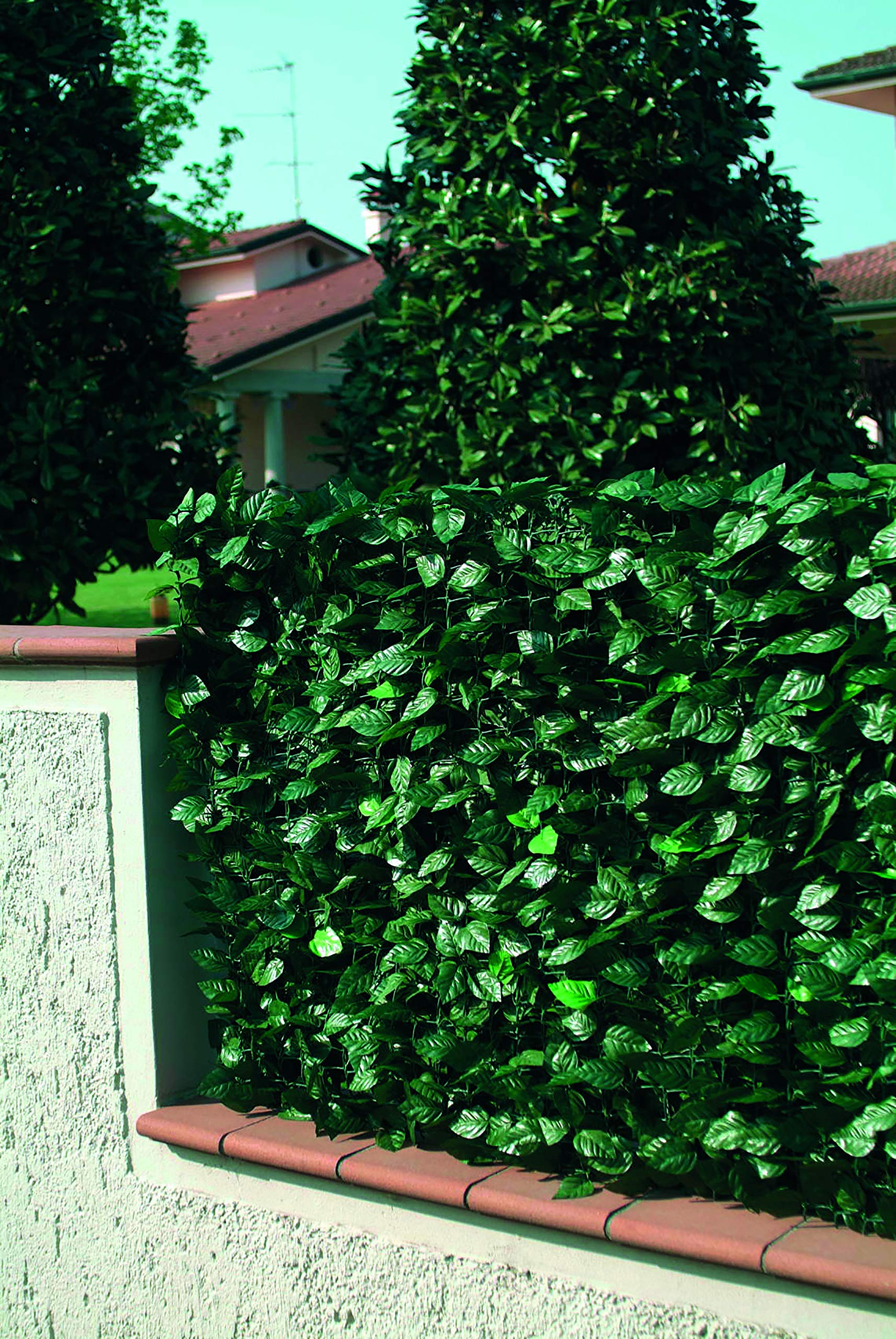 Linea Garden Friend S1098005 - Valla de PVC con hojas de graduación y red de sombra, 1 x 3, verde