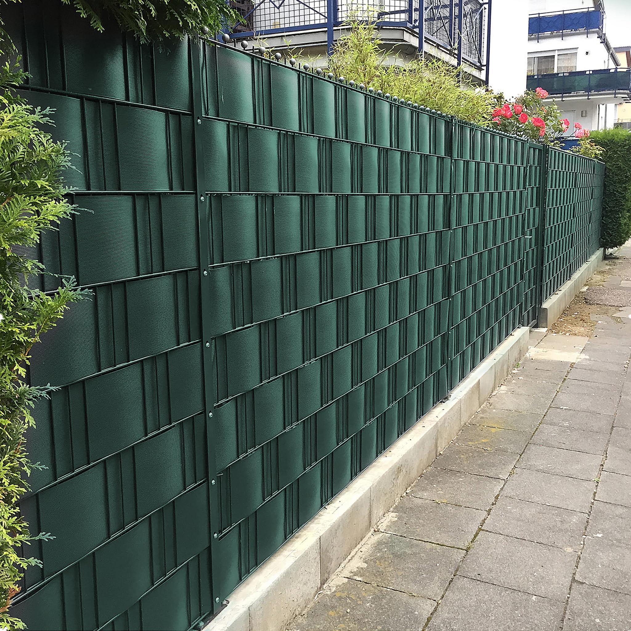 Aufun Valla de protección visual de PVC, 70 m x 19 cm, incluye 30 clips de fijación, protección visual, valla de jardín, protección visual, lámina para valla de jardín (verde)