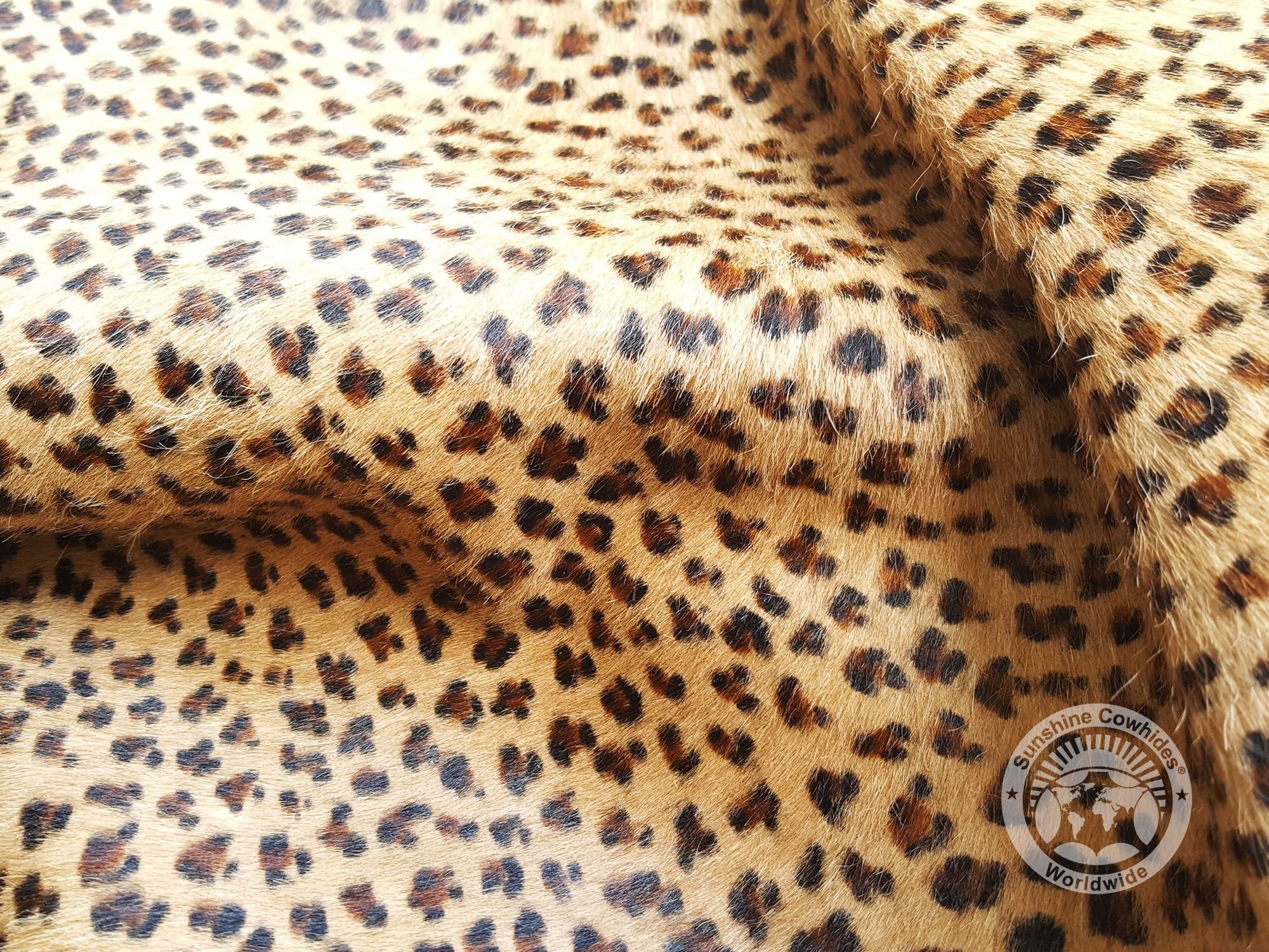 Amazon | ジャガープリント本牛革ラグ 6 x 7フィート 180 x 210 cm