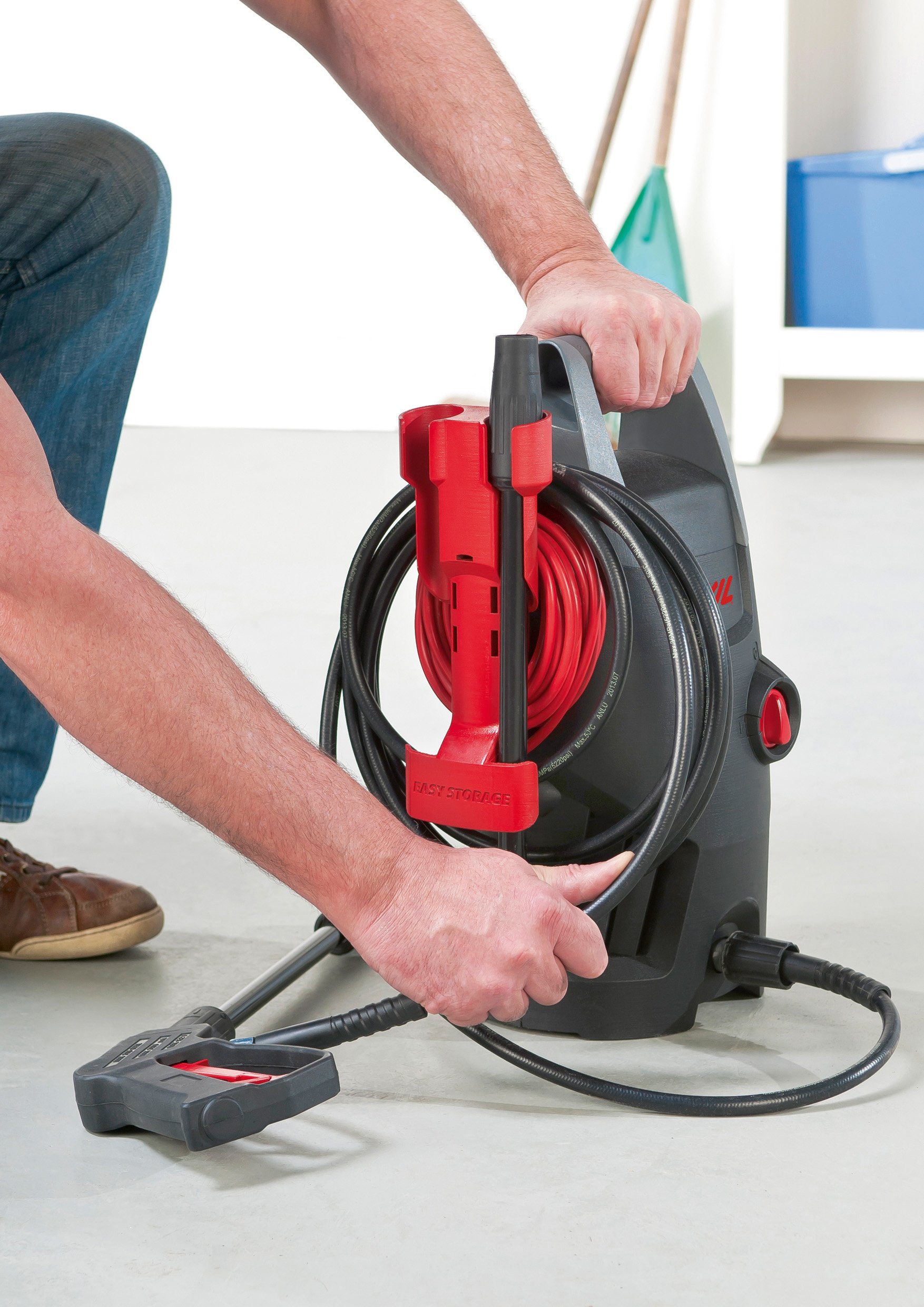 Skil 0761AA - Hidrolimpiadora de Alta presión (1400 W, 105 Bar, 370 l/h, Rango de operación de 11 m, Pistola de gatillo, Botella de detergente, Lanza)