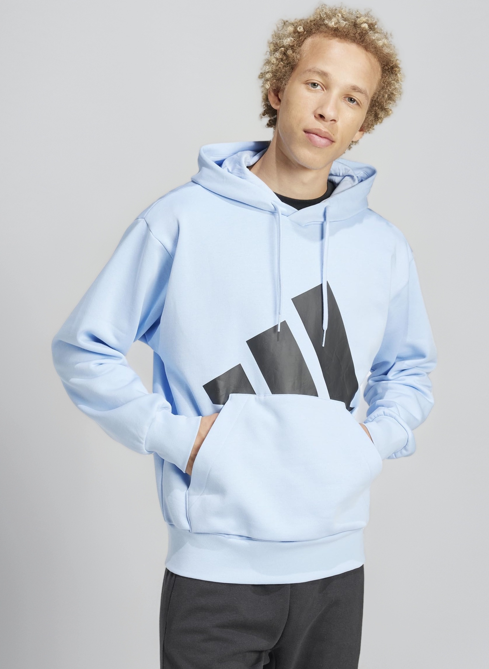 Amazon.co.jp: アディダス スウェット パーカー/ESSENTIALS BIG LOGO