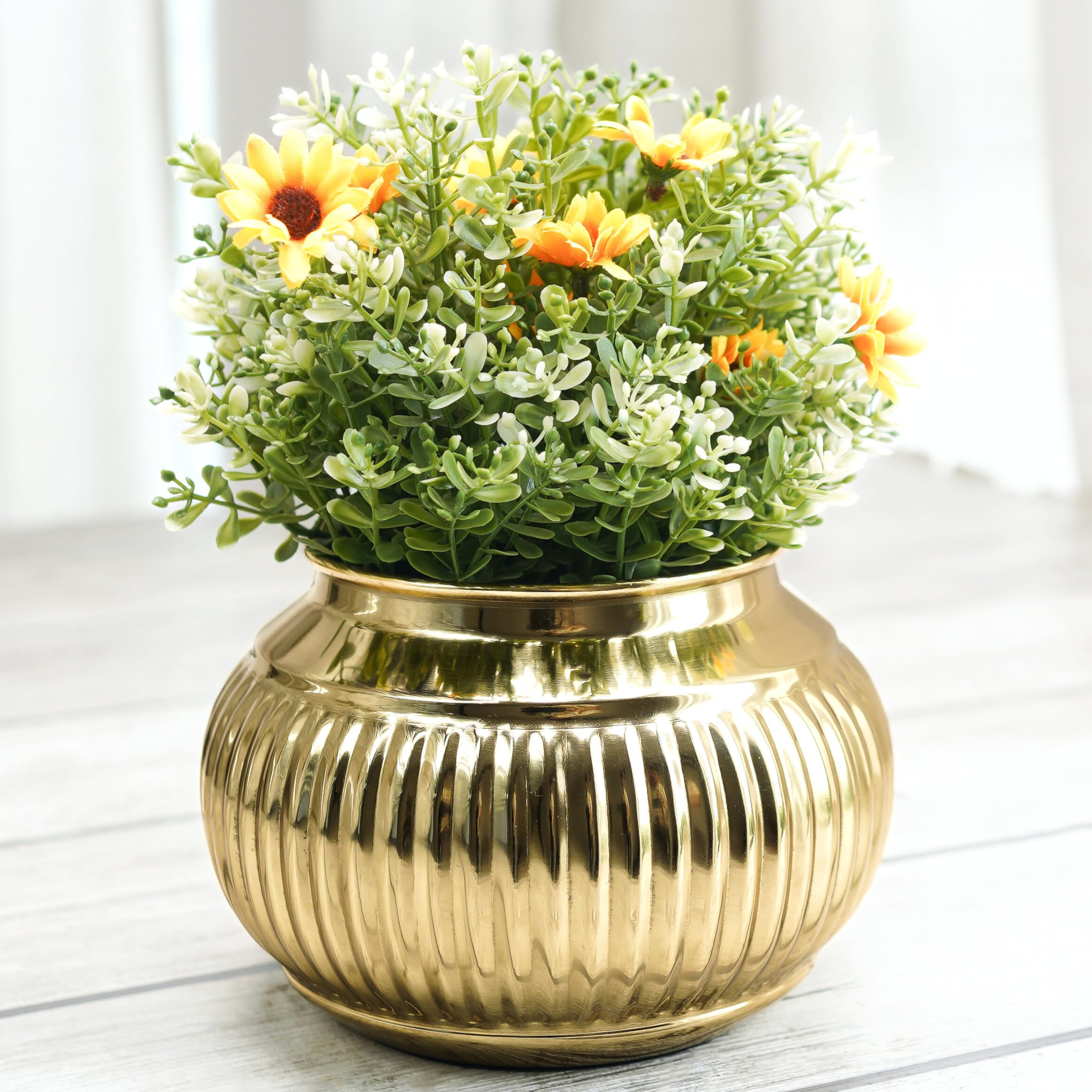 Behoma Matki Style Metal Plant Pot for Home Decor, Table-top Planter, Gold bowl for Table decoration, Modern mini plant pot, Flower pot for Gifting, 4.7 x 6.7 inches, Golden 1 Pc (plants not Included) (B0DDY7S5MV) Amazon Price History, Amazon Price Tracker