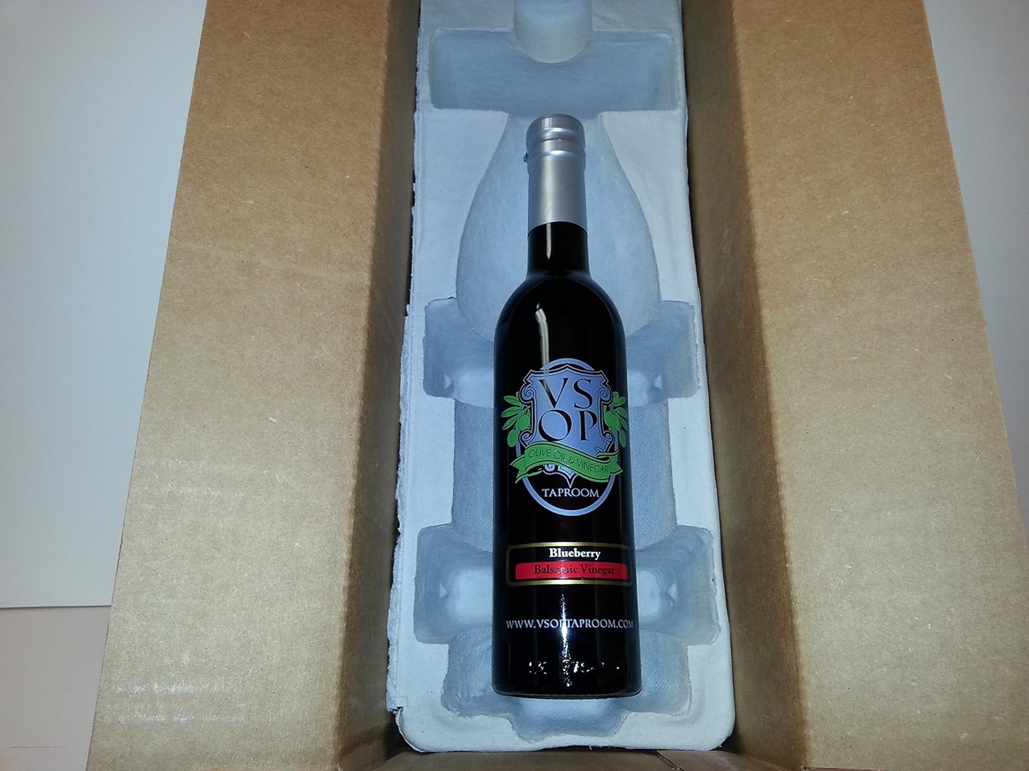 VSOP Wild Blueberry Aged Dark Balsamic Vinegar of Modena (375 ml / 12.68 oz)