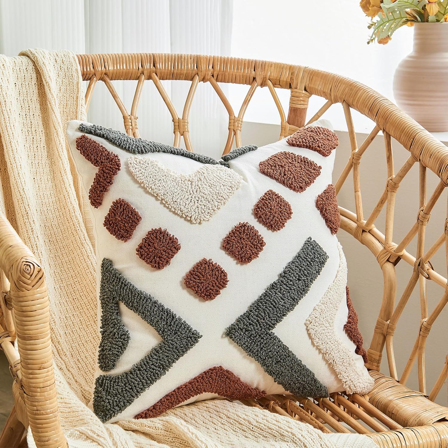 lifein Boho Pillow Covers 18x18 Set of 2 Boho Tufted Throw Pillow Covers Aesthetic Decorative Cushion Covers Farmhouse Pillow Case for Couch Sofa Bed Living Room,Home Decor