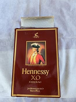 Amazon.co.jp: ヘネシーXO 40°700ml 古酒 金キャップ グリーンボトル