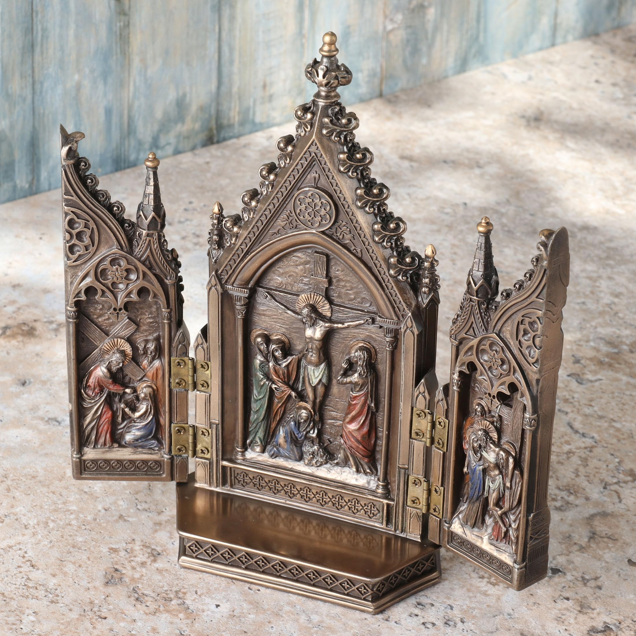 Amazon.com: 8.13 Inch Calvary Triptych Cold Cast Decorative