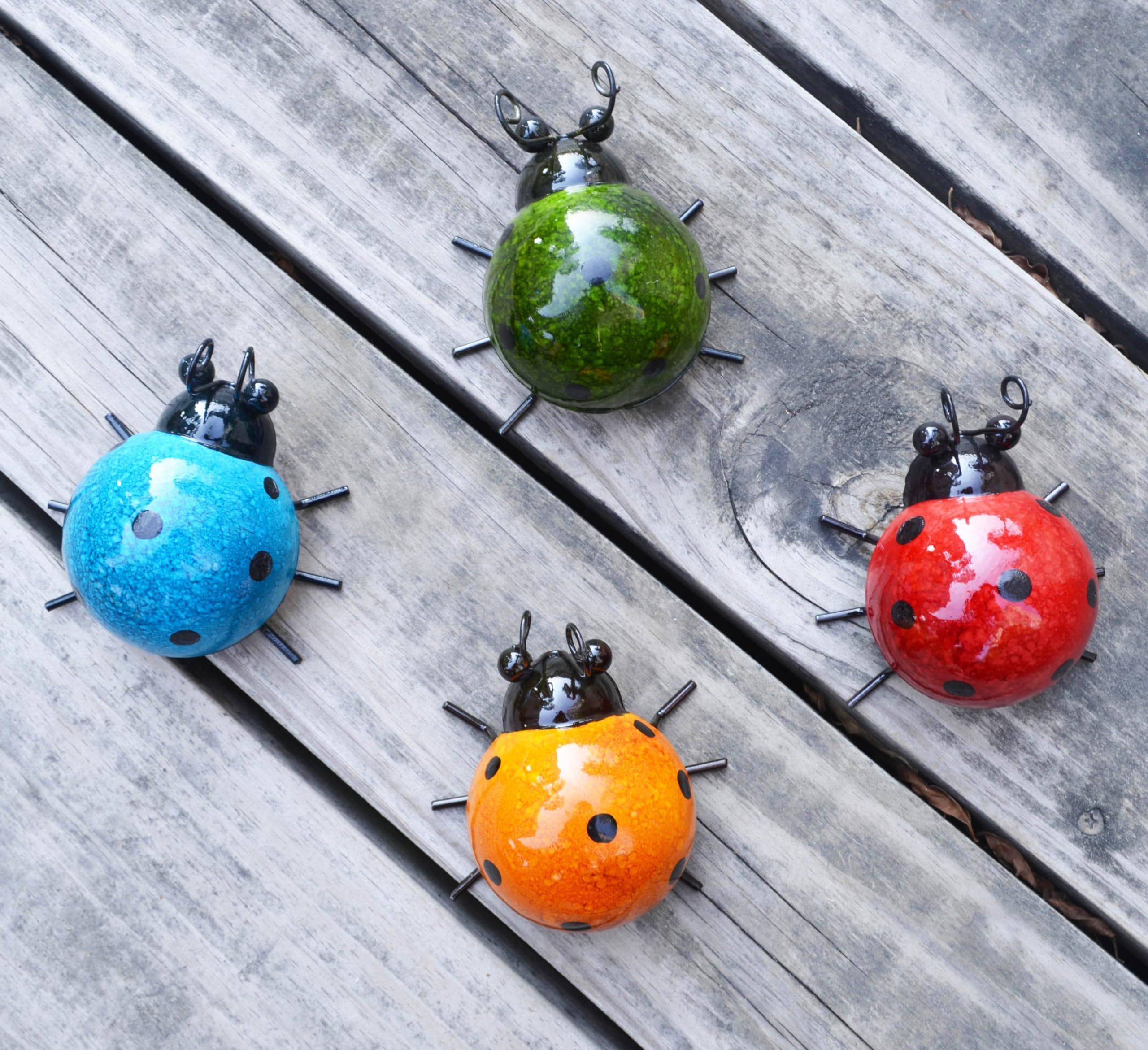 GIFTME 5 Metal Garden Wall Art Decorative Set of 4 Cute Ladybugs Outdoor Wall Sculptures