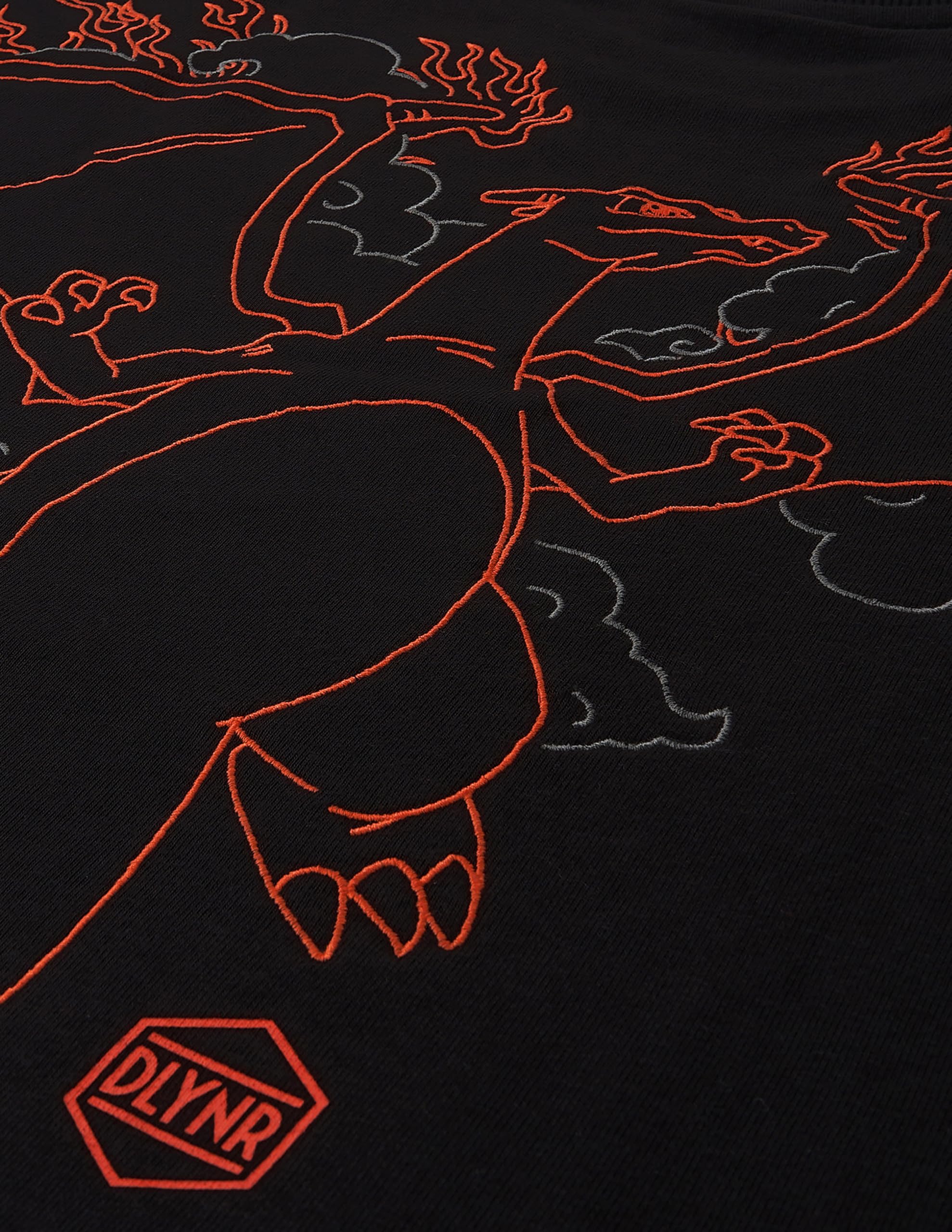 Dolly Noire Pokémon Charizard - Sudadera unisex con capucha bordada, mezcla de algodón, colección oficial