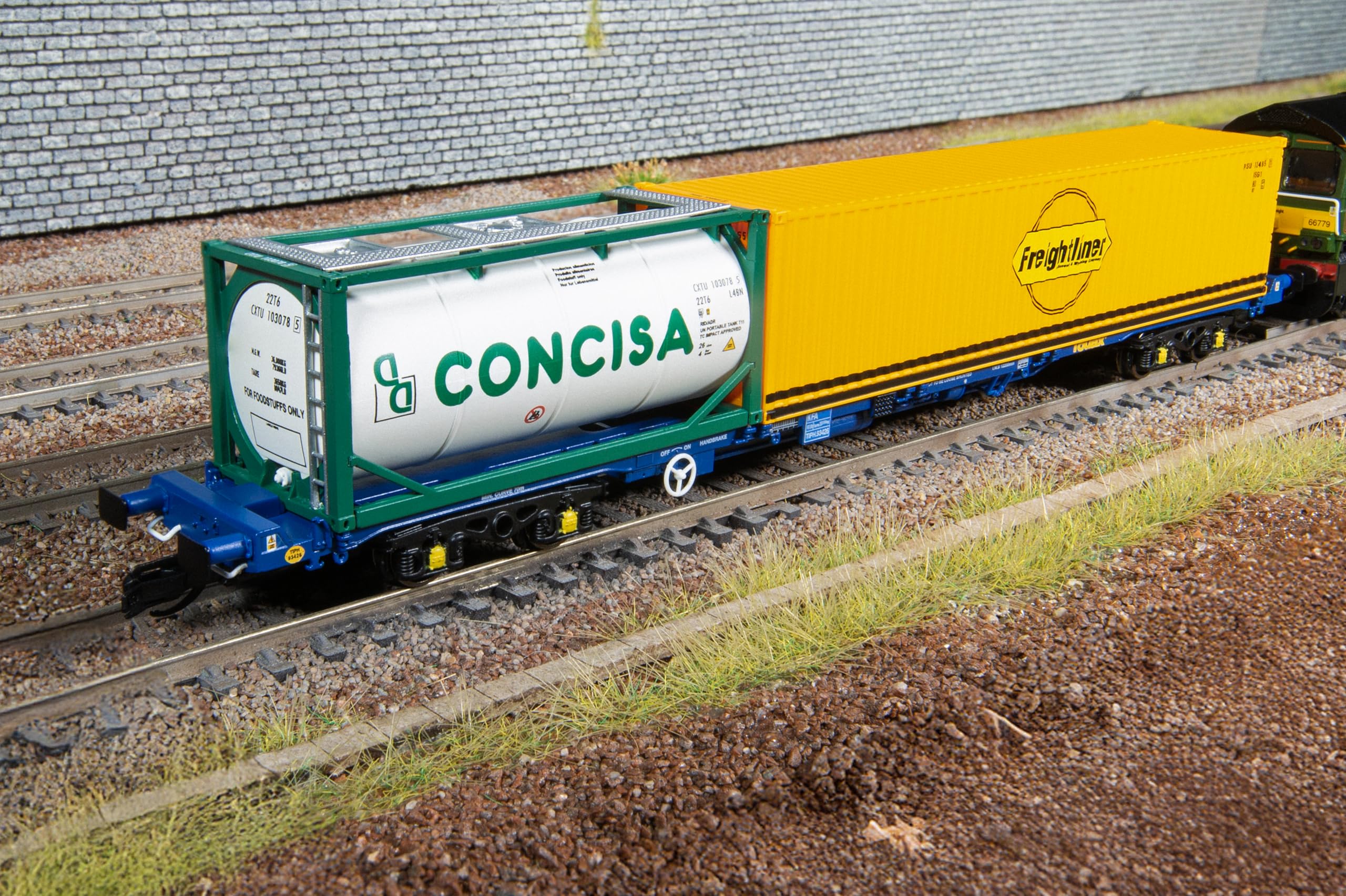 Hornby TT:120 TT6031 Touax KFA Containerwagen mit 1x20 & 1x40 Containern, Orange/Silber