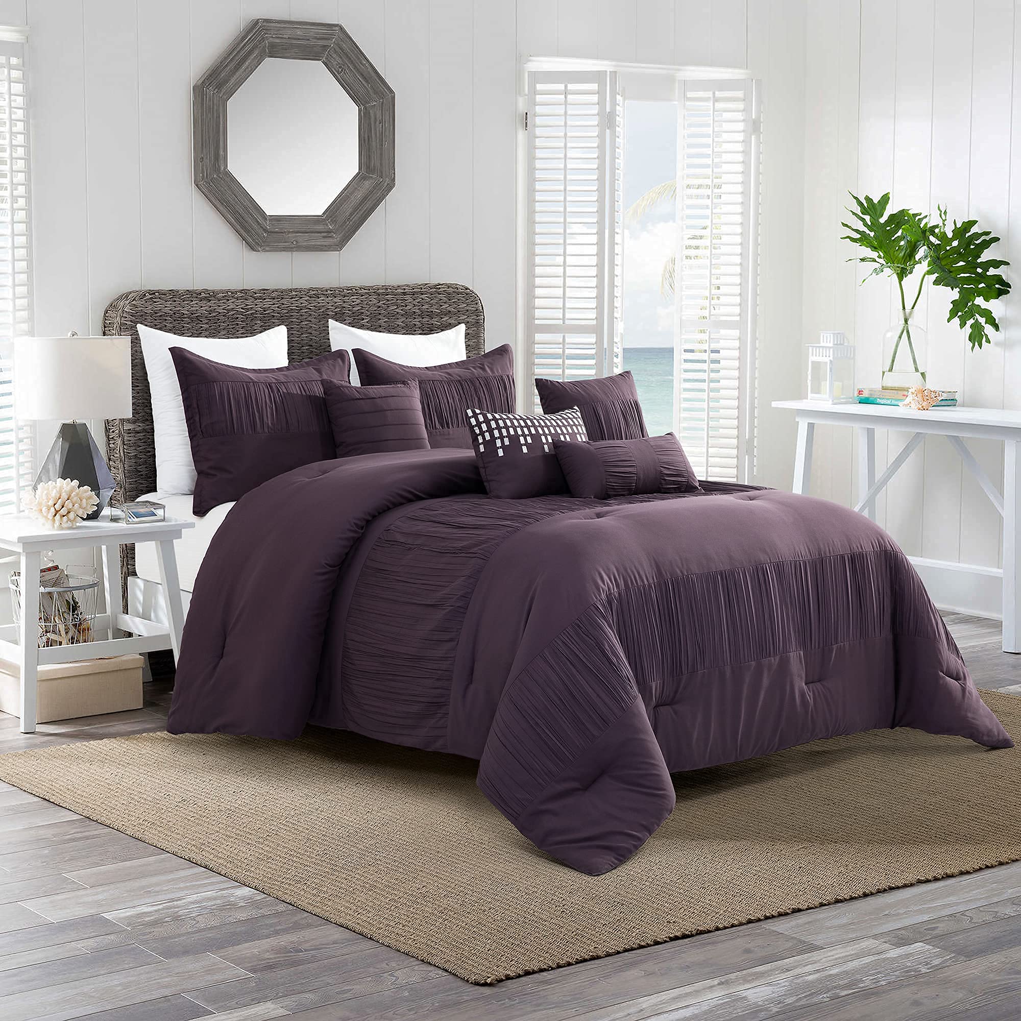 Full/Queen Comforter Set 