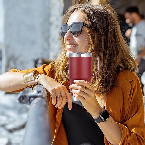 Miniatura 5 de Vaso de acero inoxidable de 20 onzas con asa, taza de viaje para café con aislamiento de metal, taza de viaje con asa y tapa, color rojo vino,