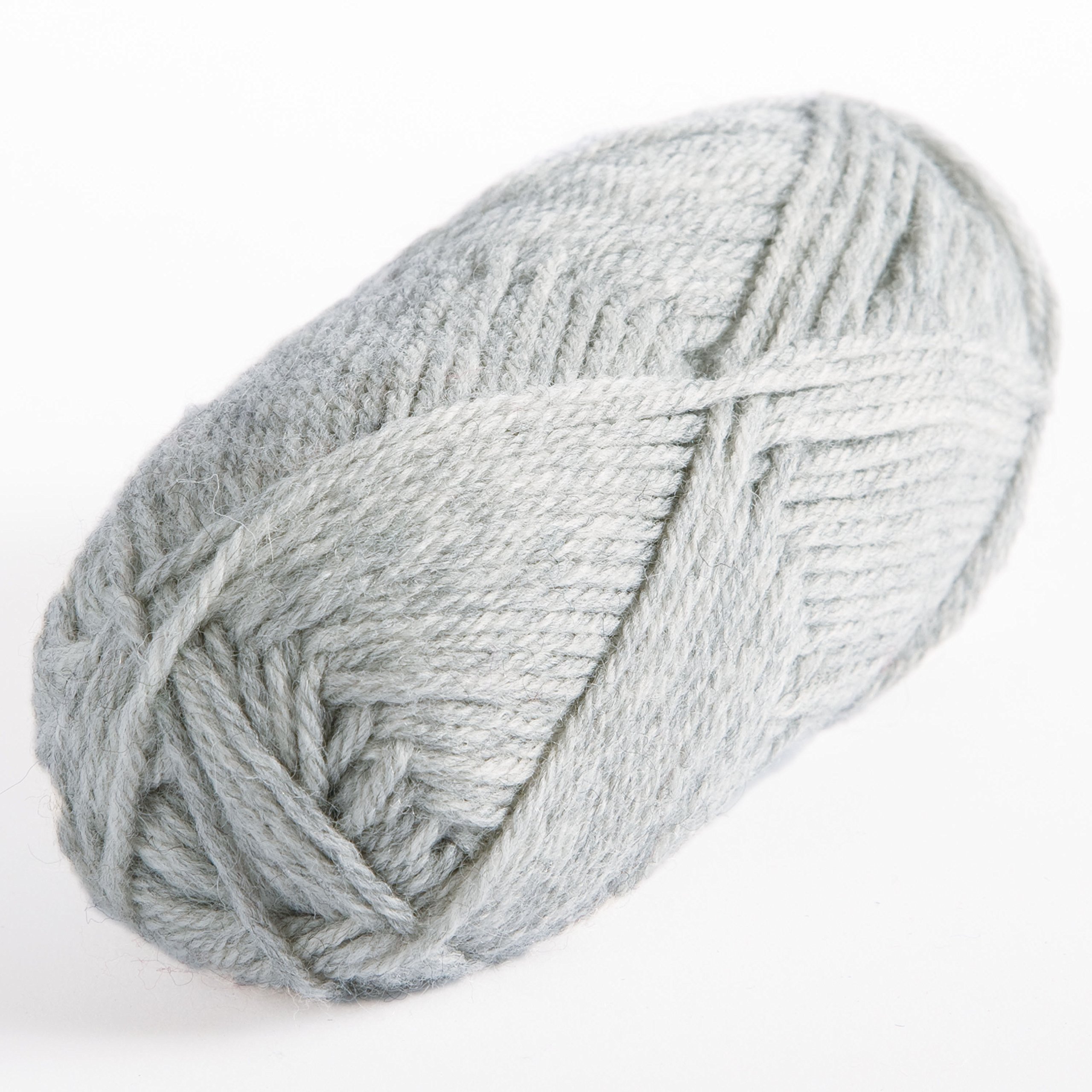 Wool of The Andes Worsted Weight 100% Wool Yarn Gray (1 Ball - Dove Heather)