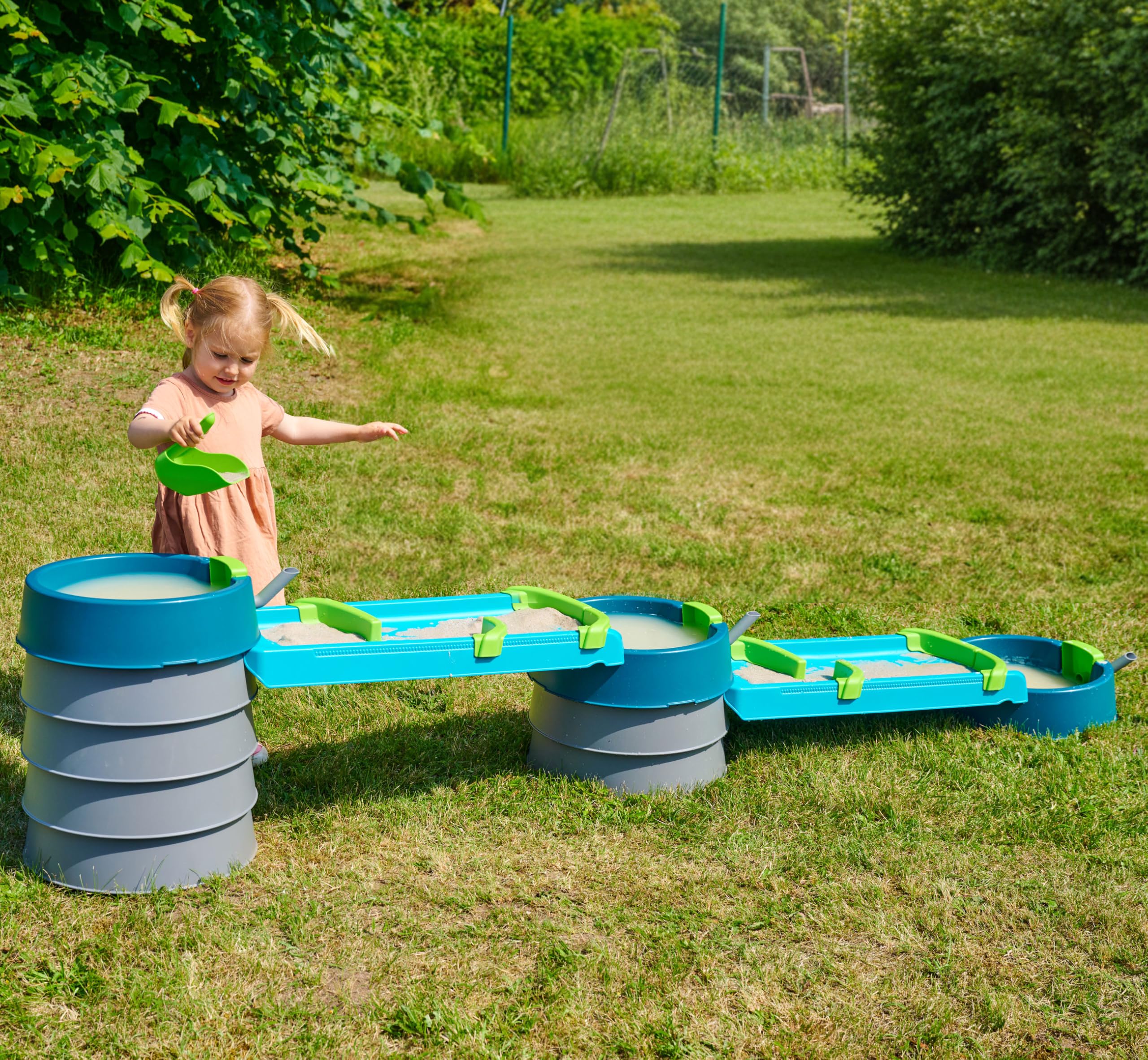 AquaPlay Mudway Flow - Pista de agua y arena combinada, 2,3 m con cerraduras, platillos y deslizadores, sistema de conexión flexible, juego de agua para exteriores resistente a la intemperie, a partir