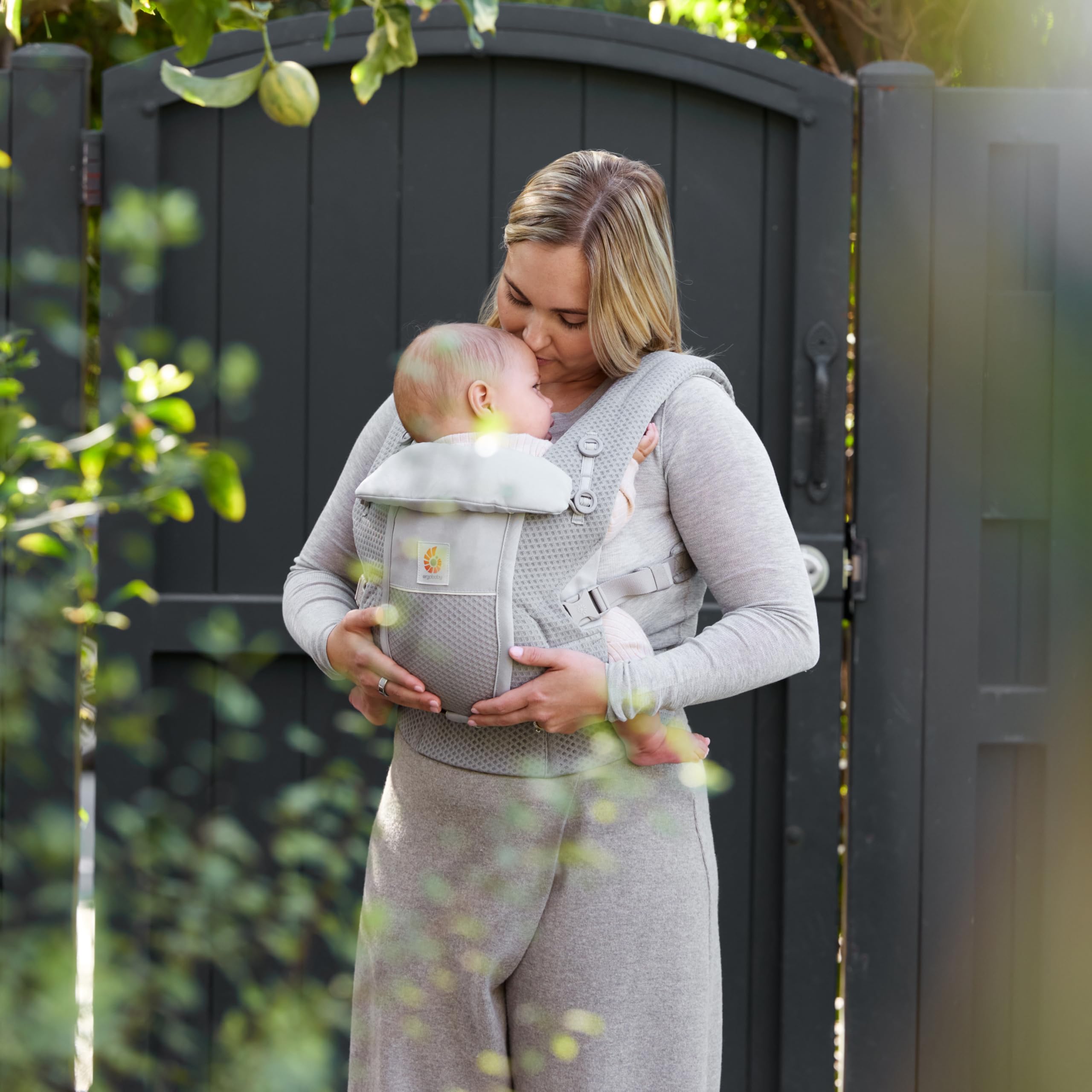 Ergobaby Baby Carrier Adapt Soft Flex Mesh Pearl Grey