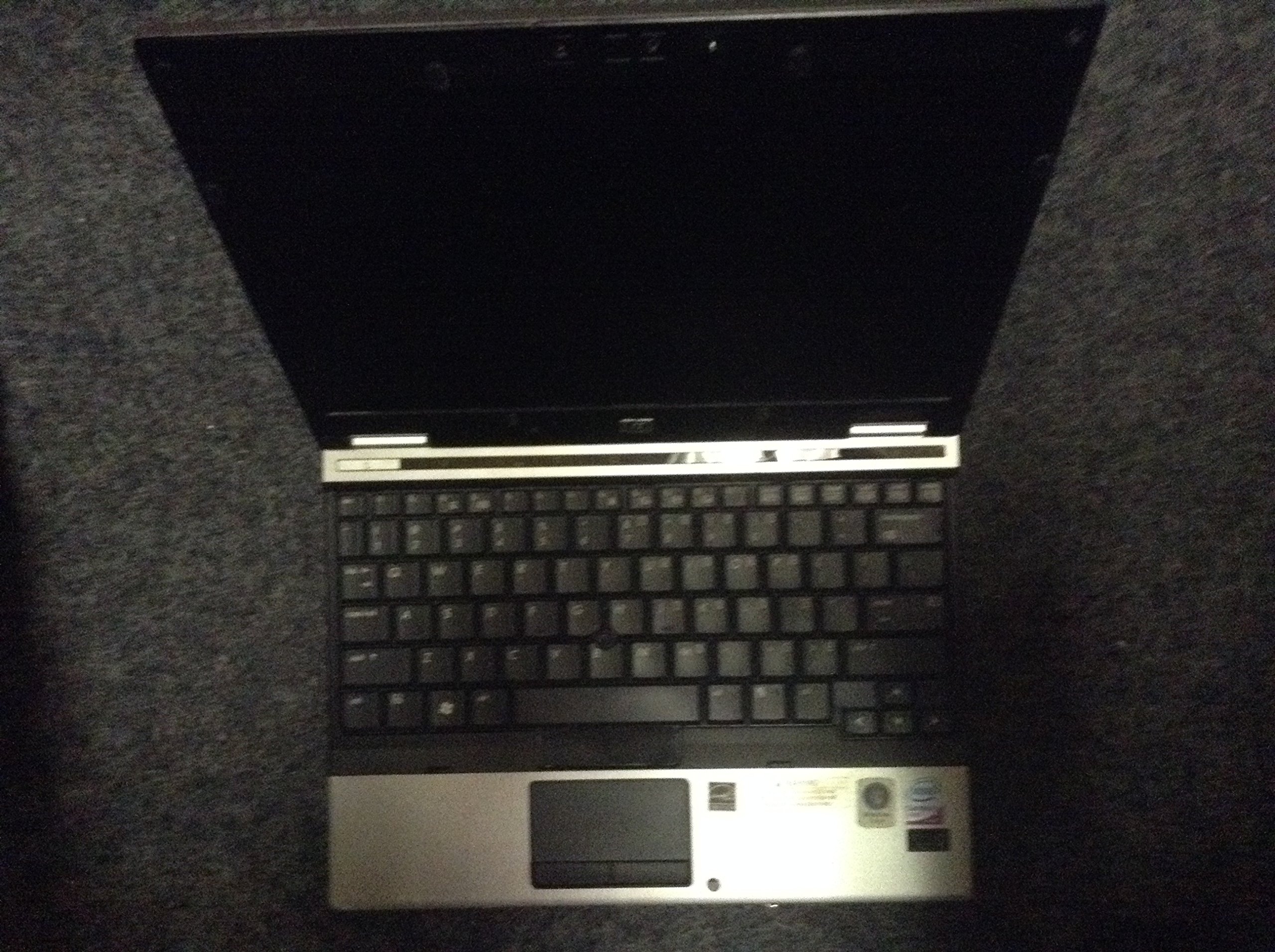 HP EliteBook 2530p (XT956UT) Notebook
