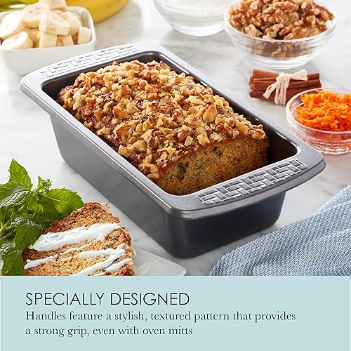 Miniatura 4 de Chicago Metallic Molde antiadherente para todos los días. Perfecto para hacer panes, tartán de carne, guisos, brownies y más, gris