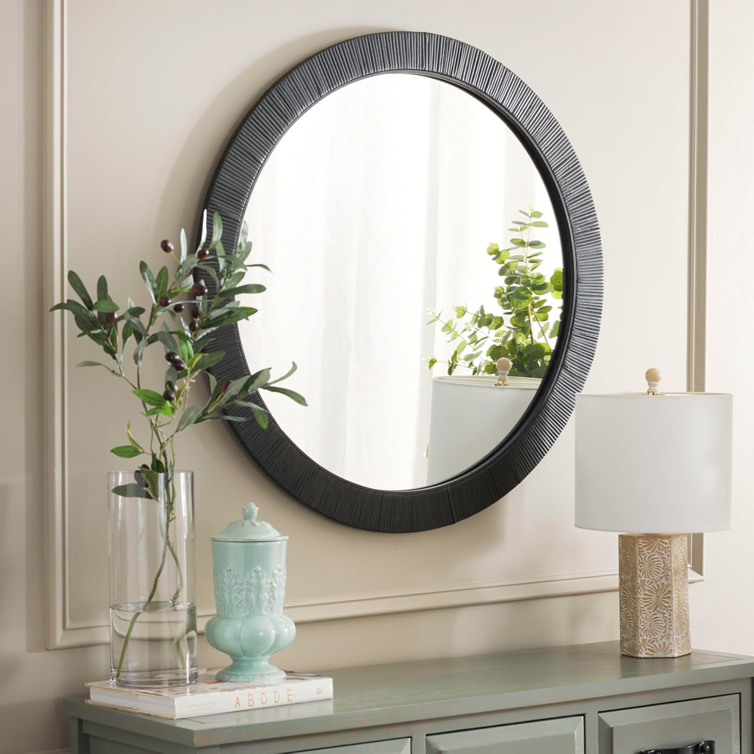 SAFAVIEH Home Collection Nellie Black 32-inch Round Decorative Accent Wall Mirror