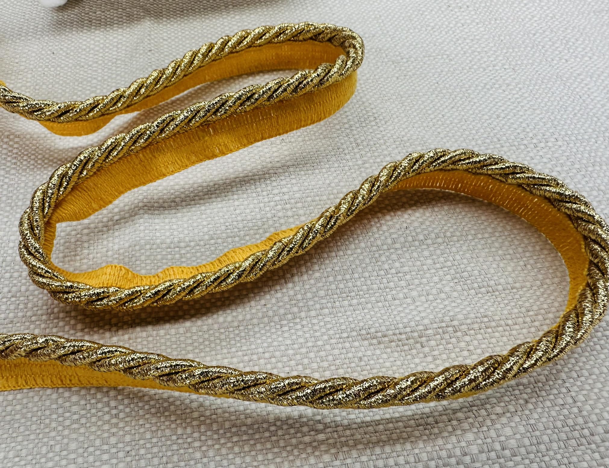 Cordon passepoil d'ameublement dorée torsadé 7mm mercerie pour coussin